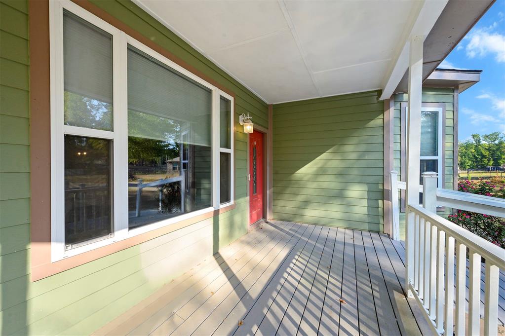 611 W Circle Drive
