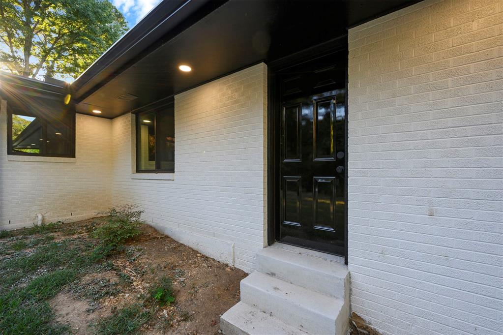 510 W Adams Street
