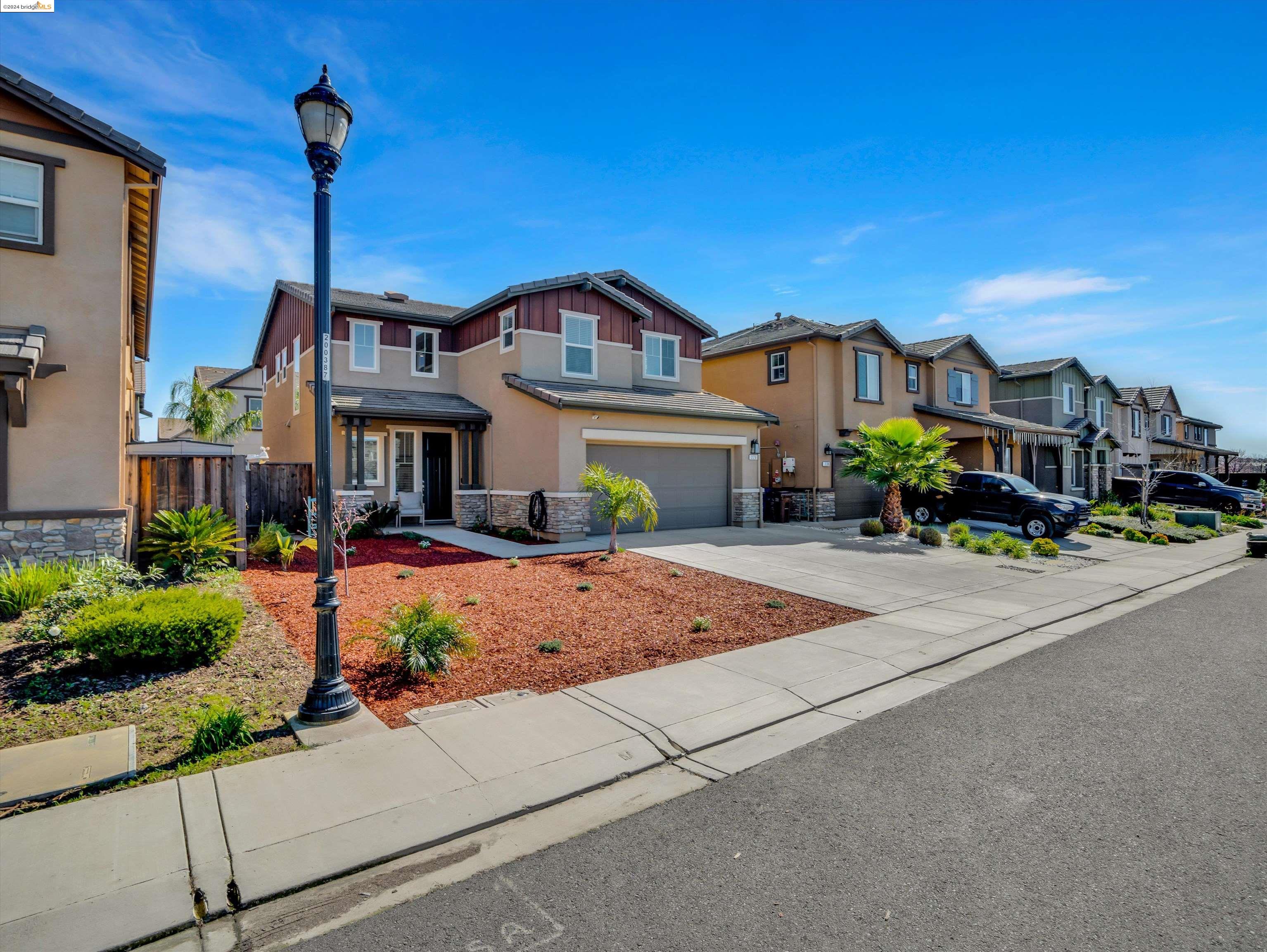 326 Bluestone Dr