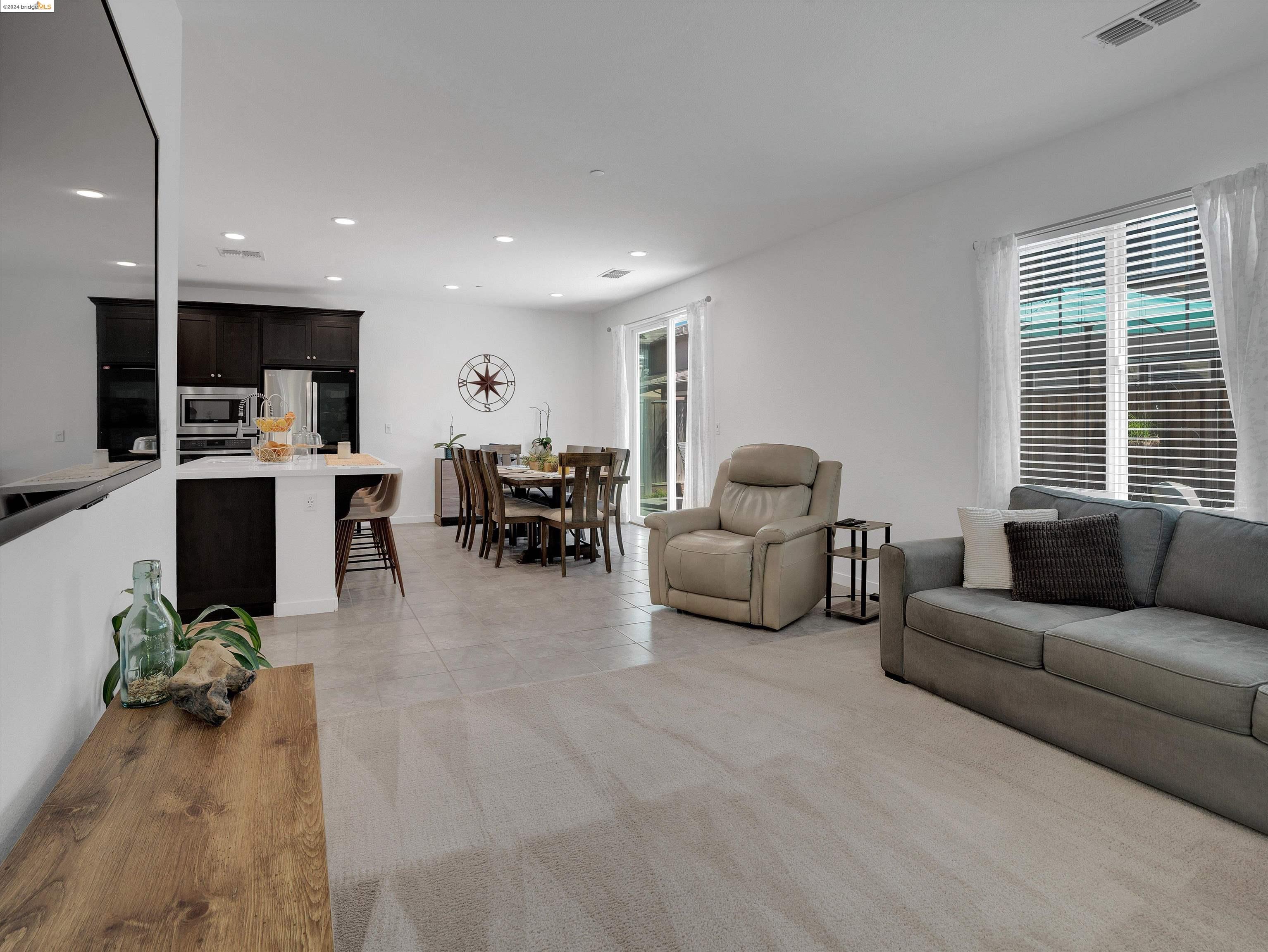 326 Bluestone Dr