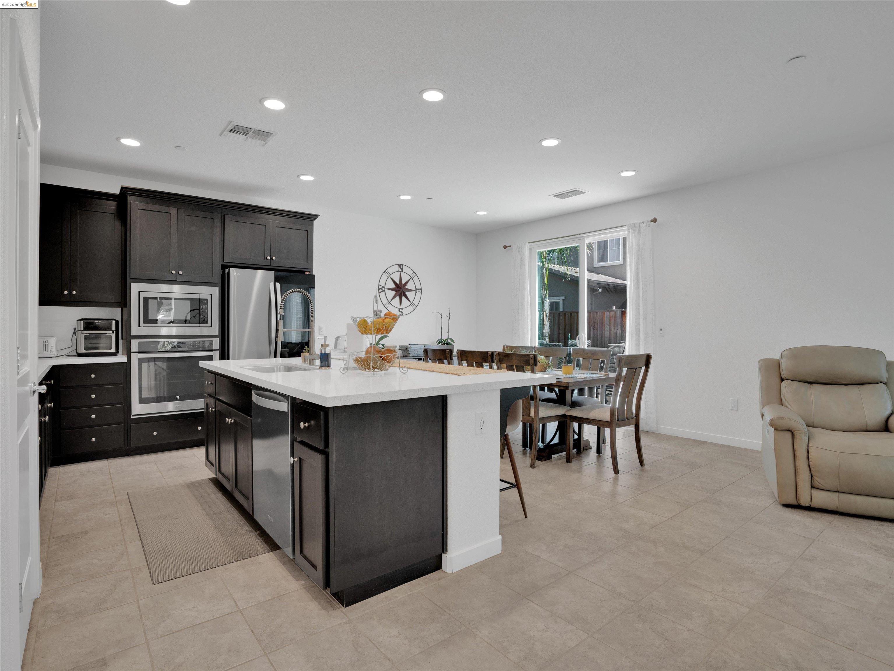 326 Bluestone Dr