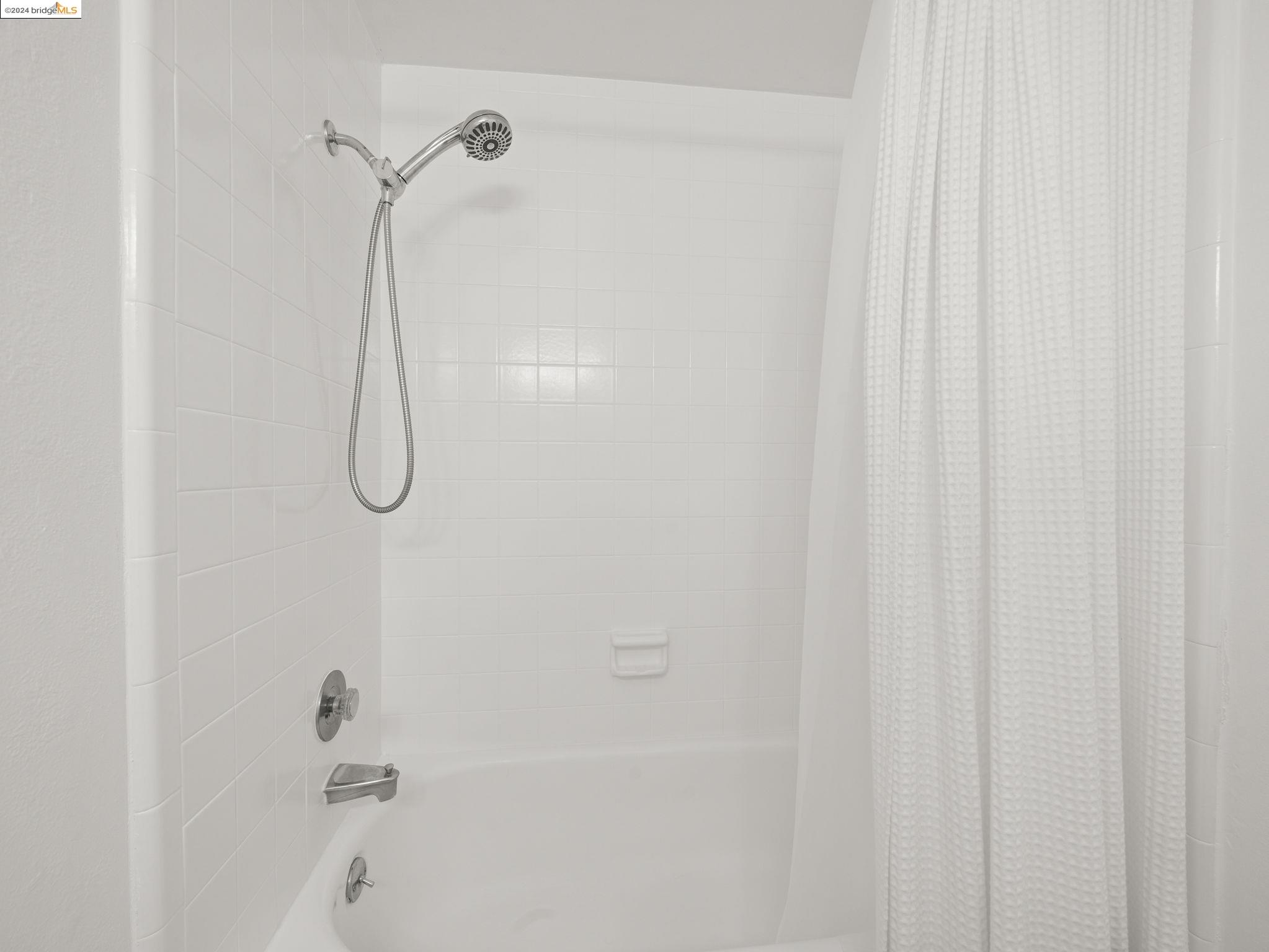 2515 Central Ave # 103