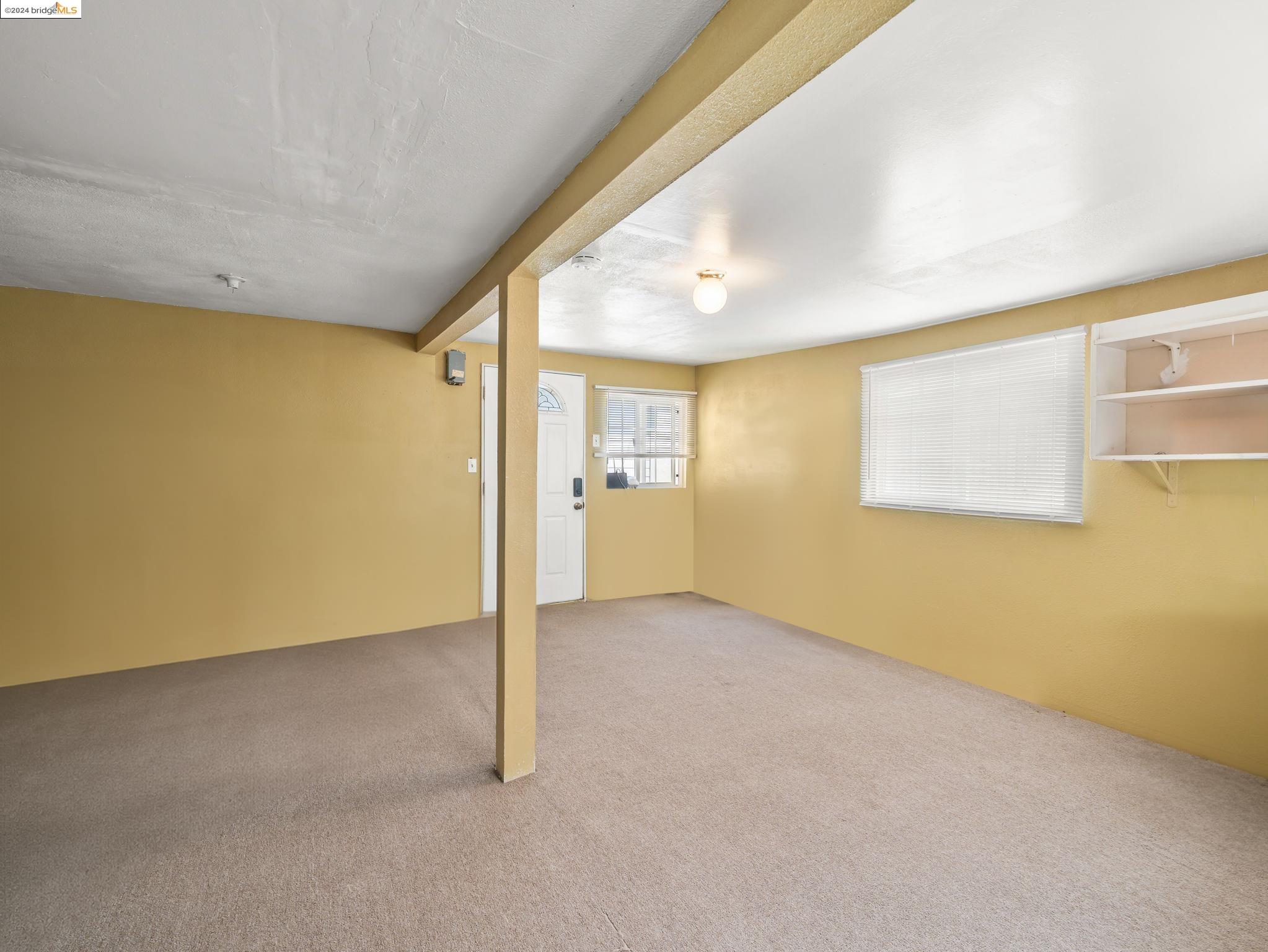 2135 Buena Vista Ave