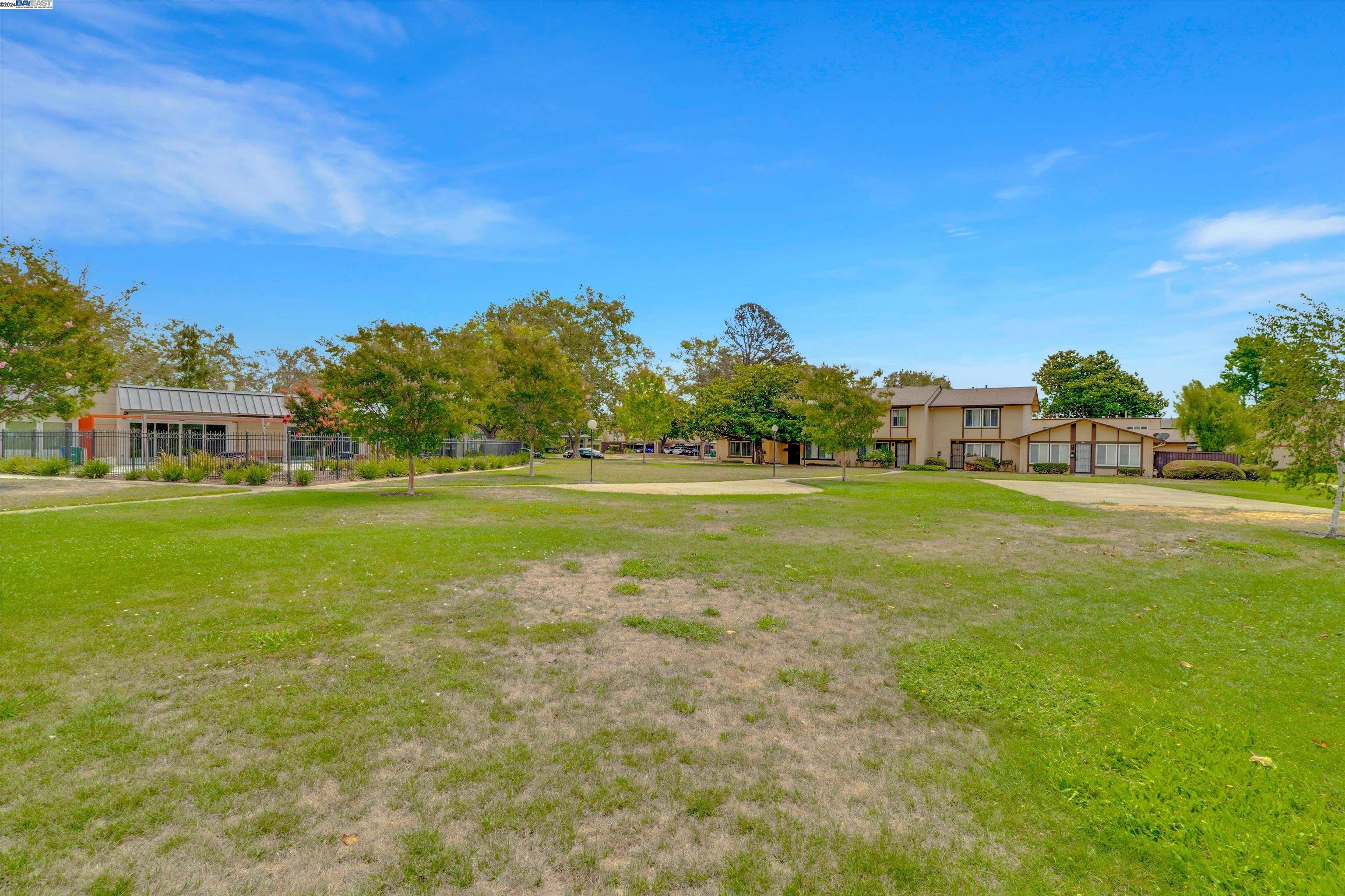 27517 Stromberg Ct