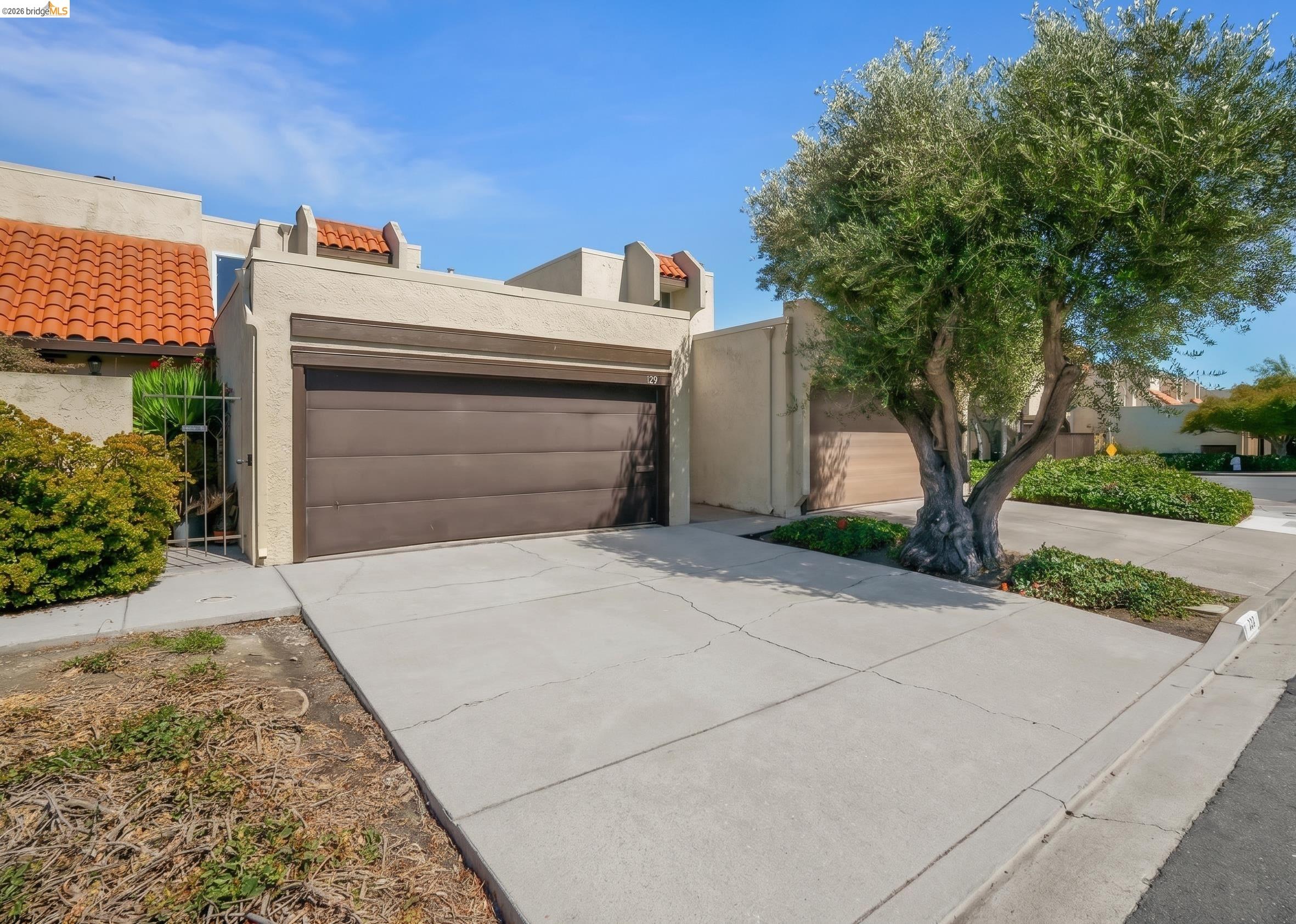 129 Villa Dr