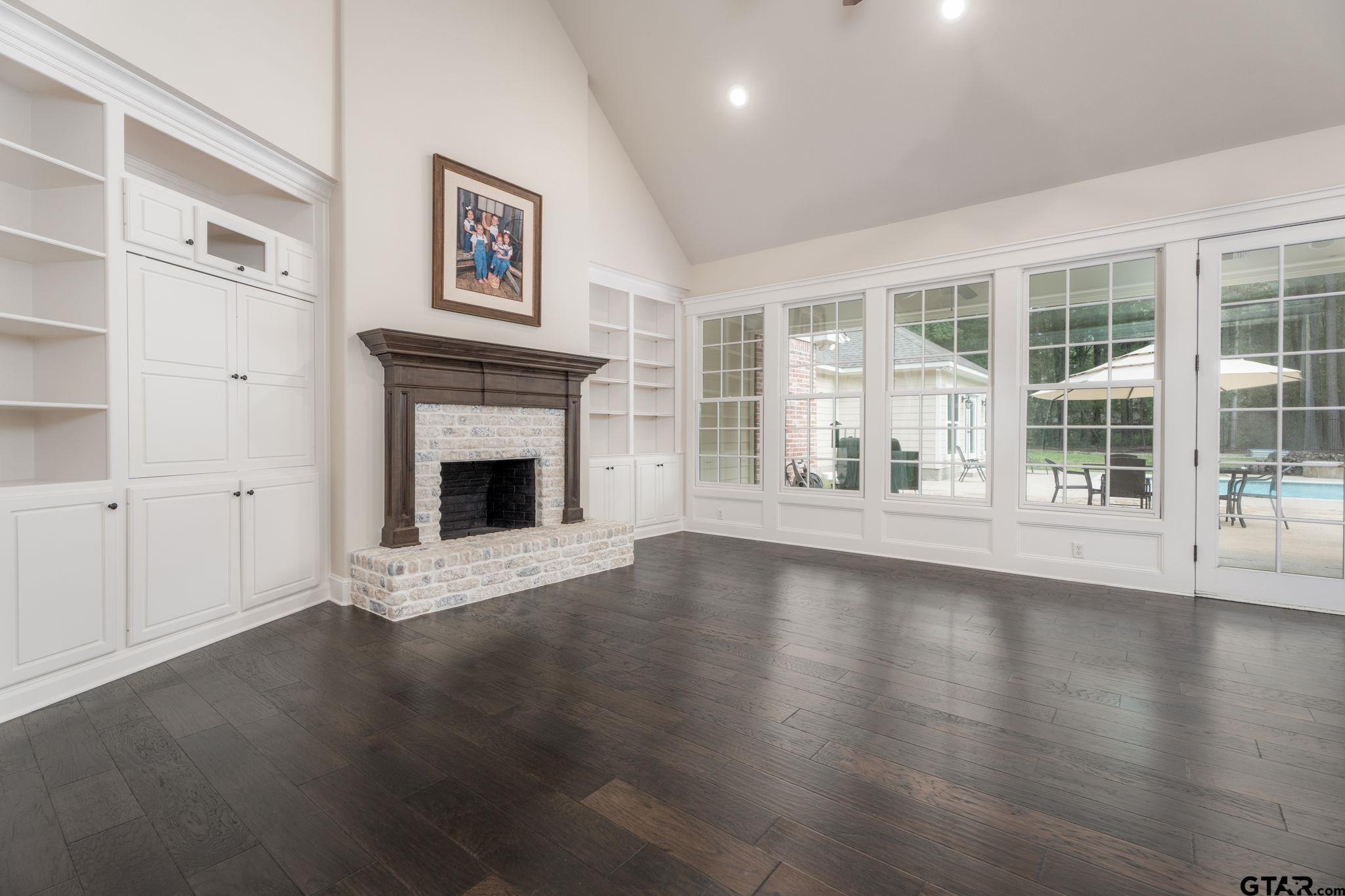 3864 Brighton Creek Circle