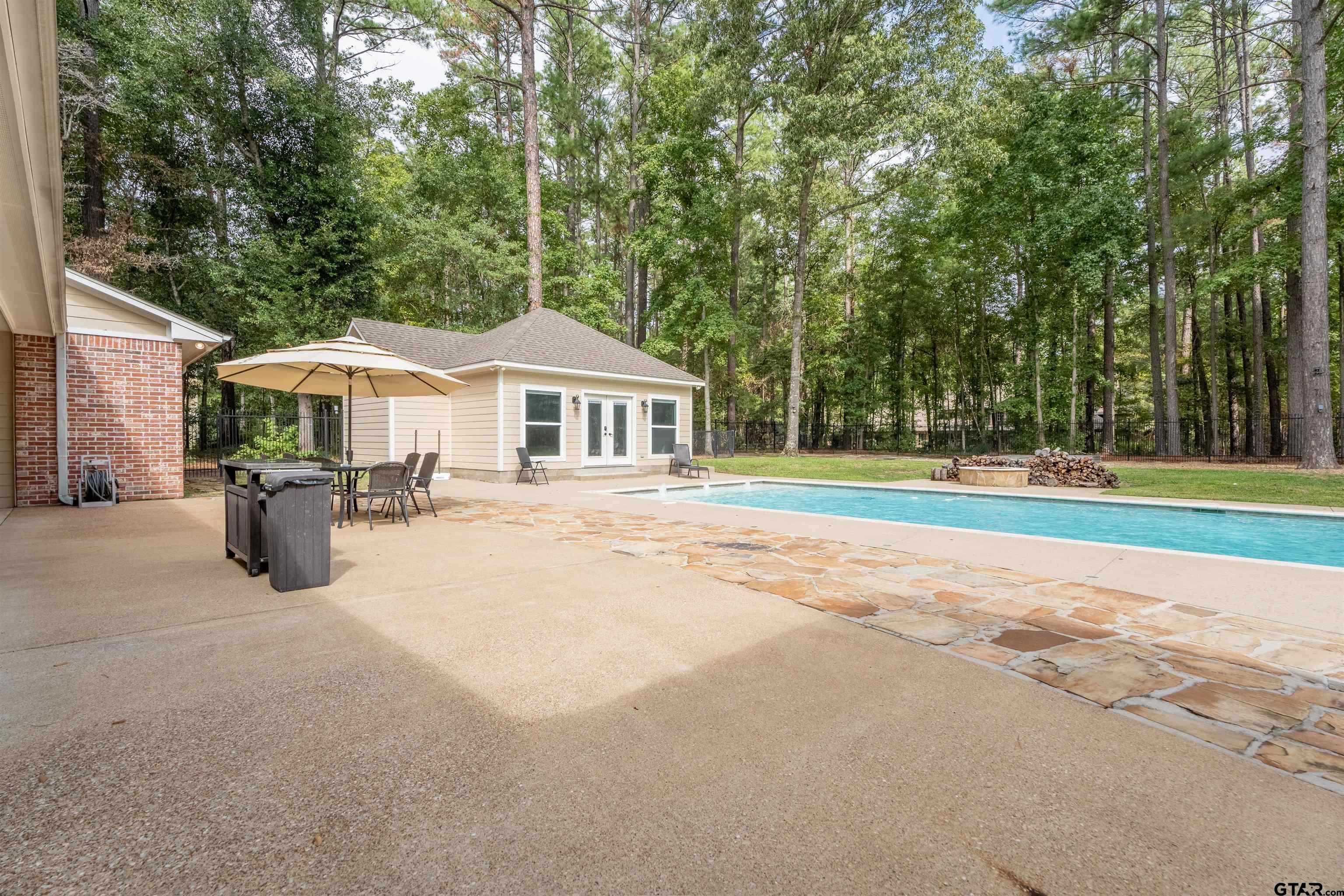 3864 Brighton Creek Circle