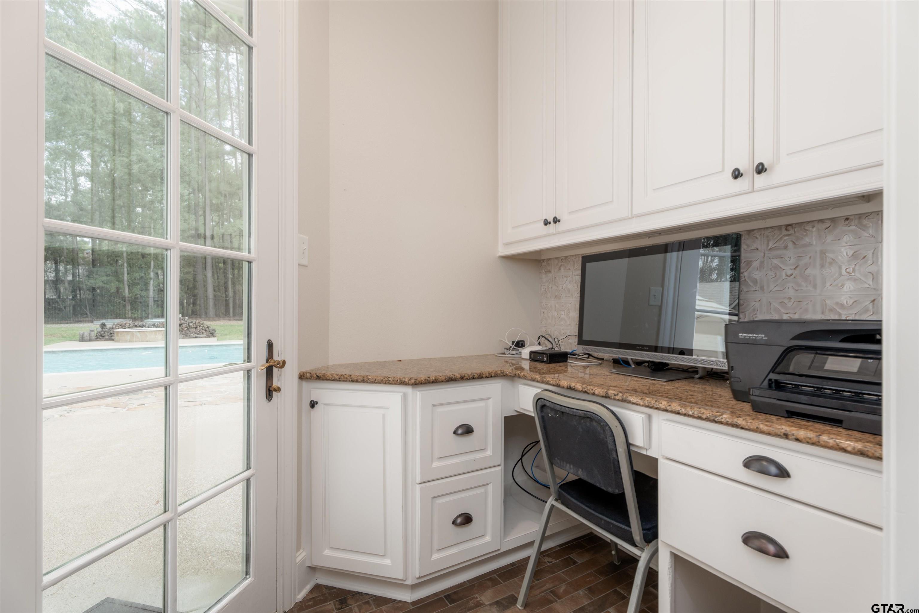 3864 Brighton Creek Circle
