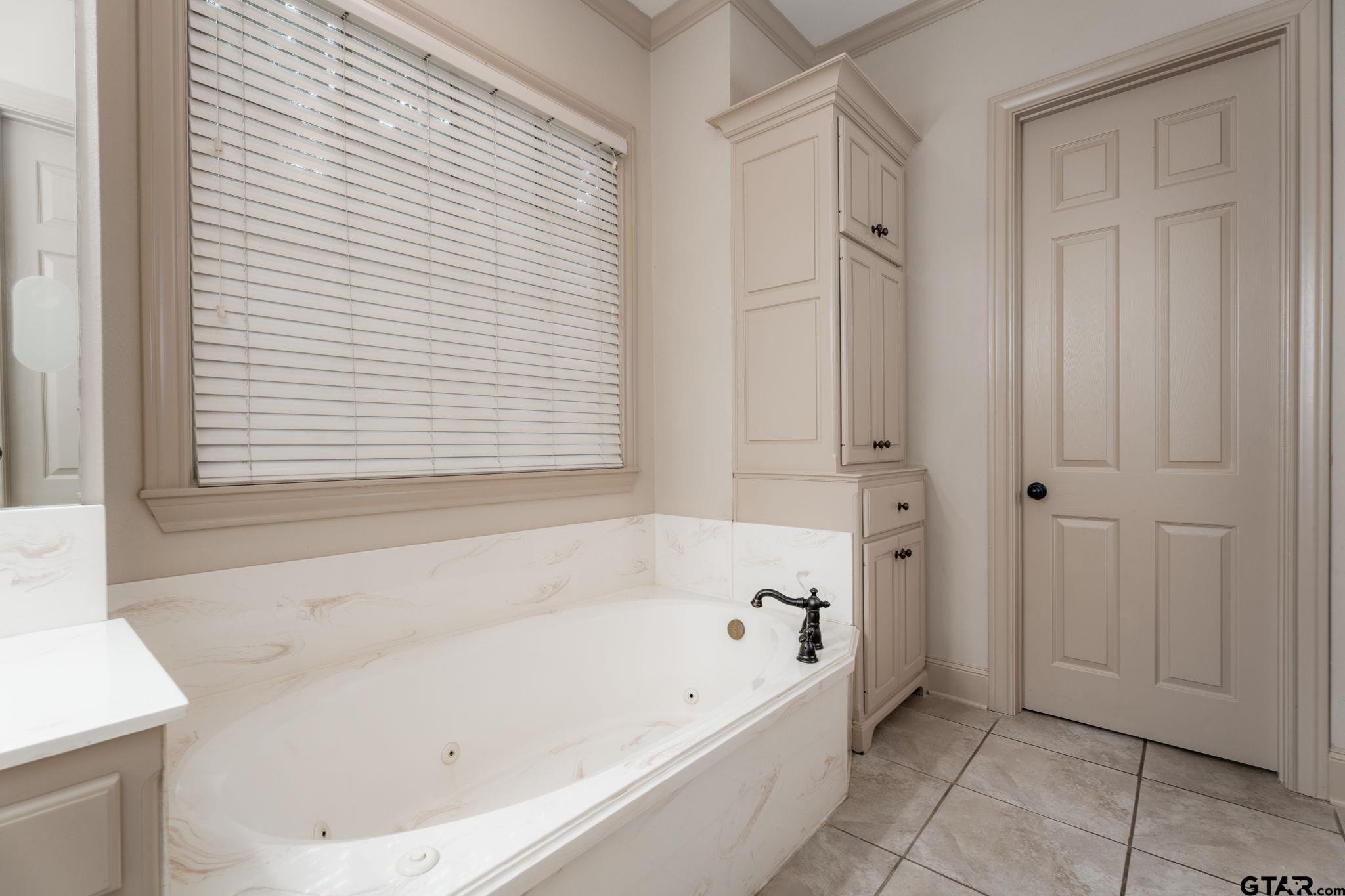 3864 Brighton Creek Circle