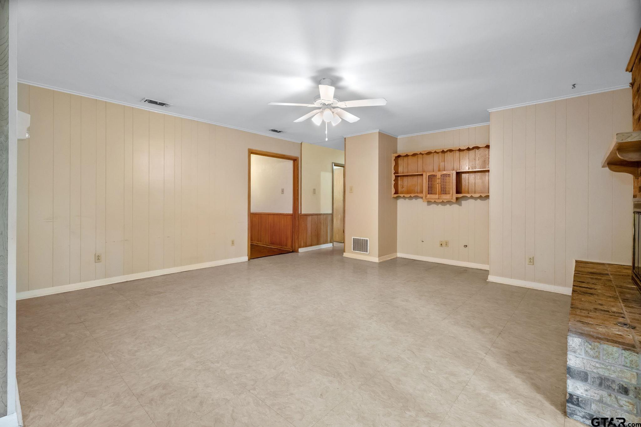 1834 Sampson Drive