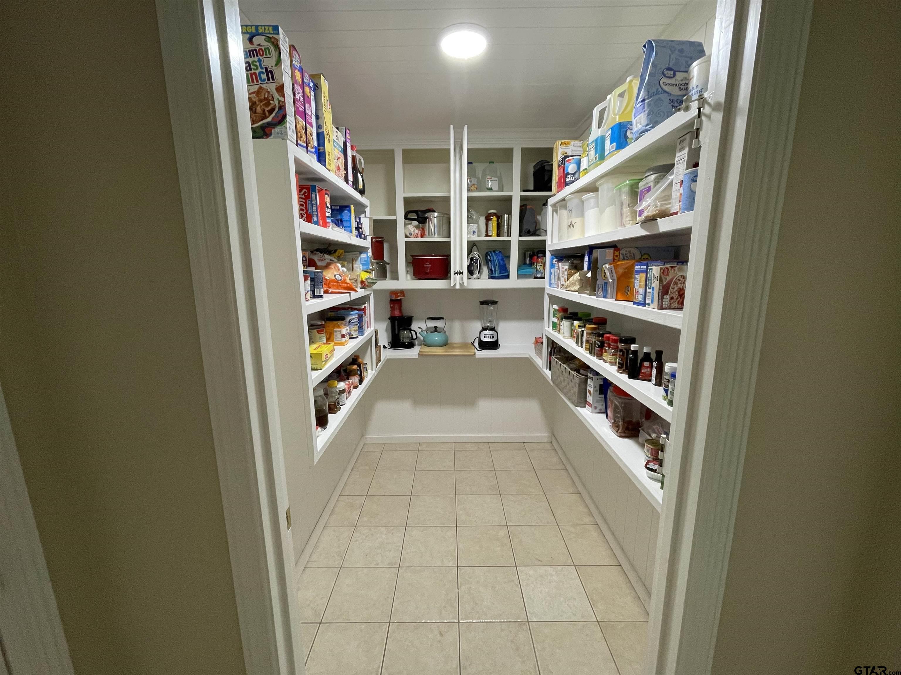 519 Charmwood Dr.