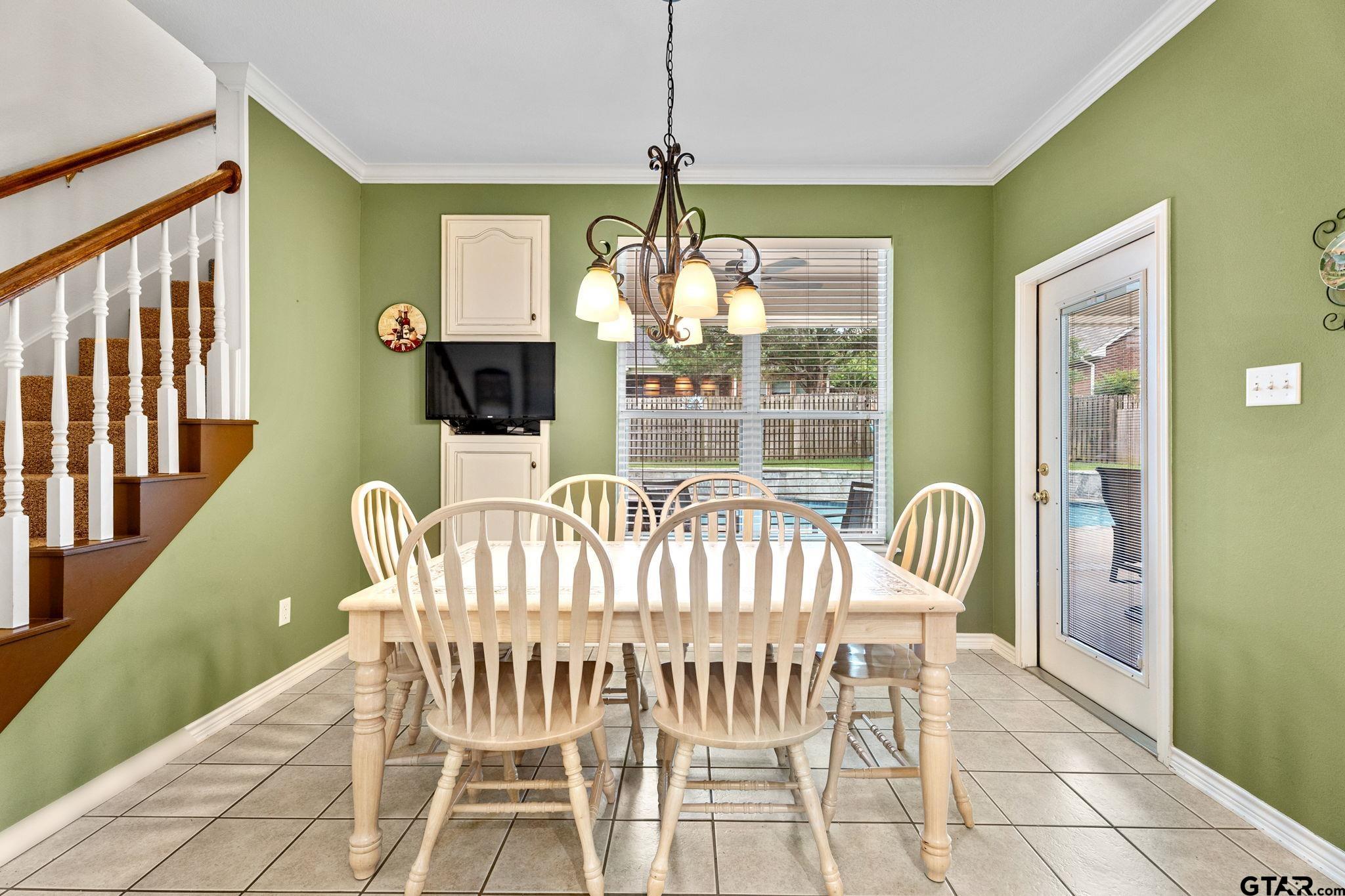 4013 Chapel Court