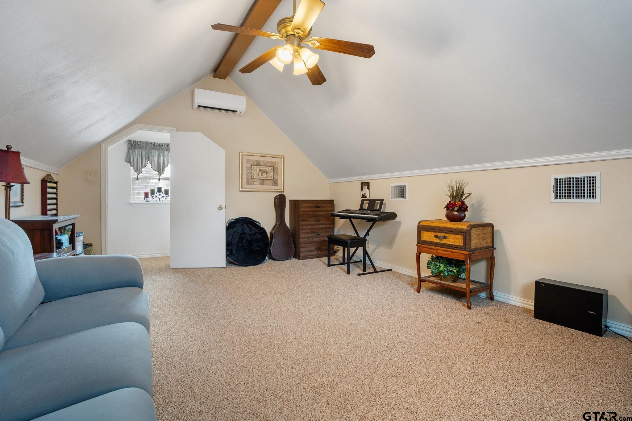 4013 Chapel Court