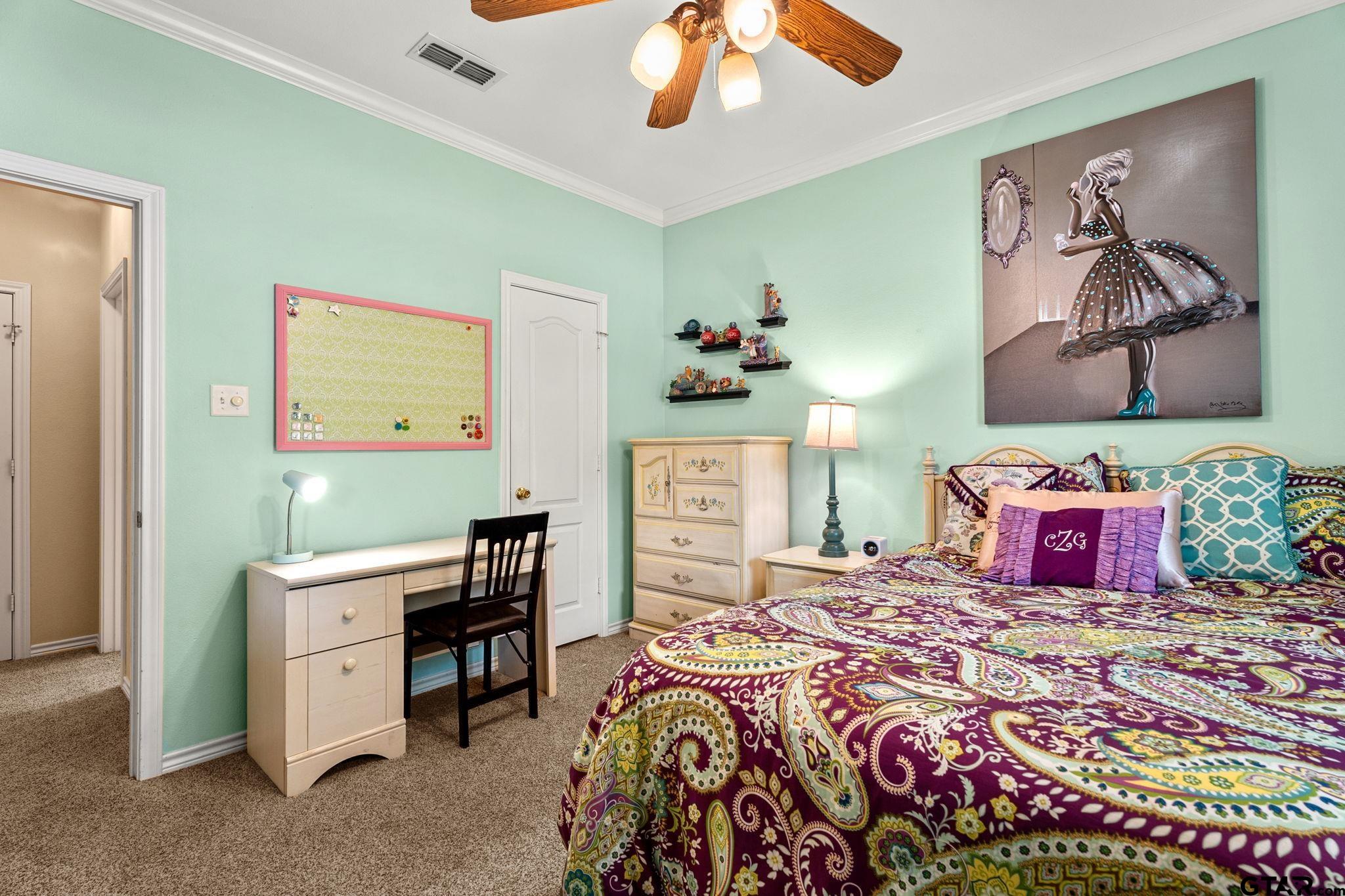 4013 Chapel Court