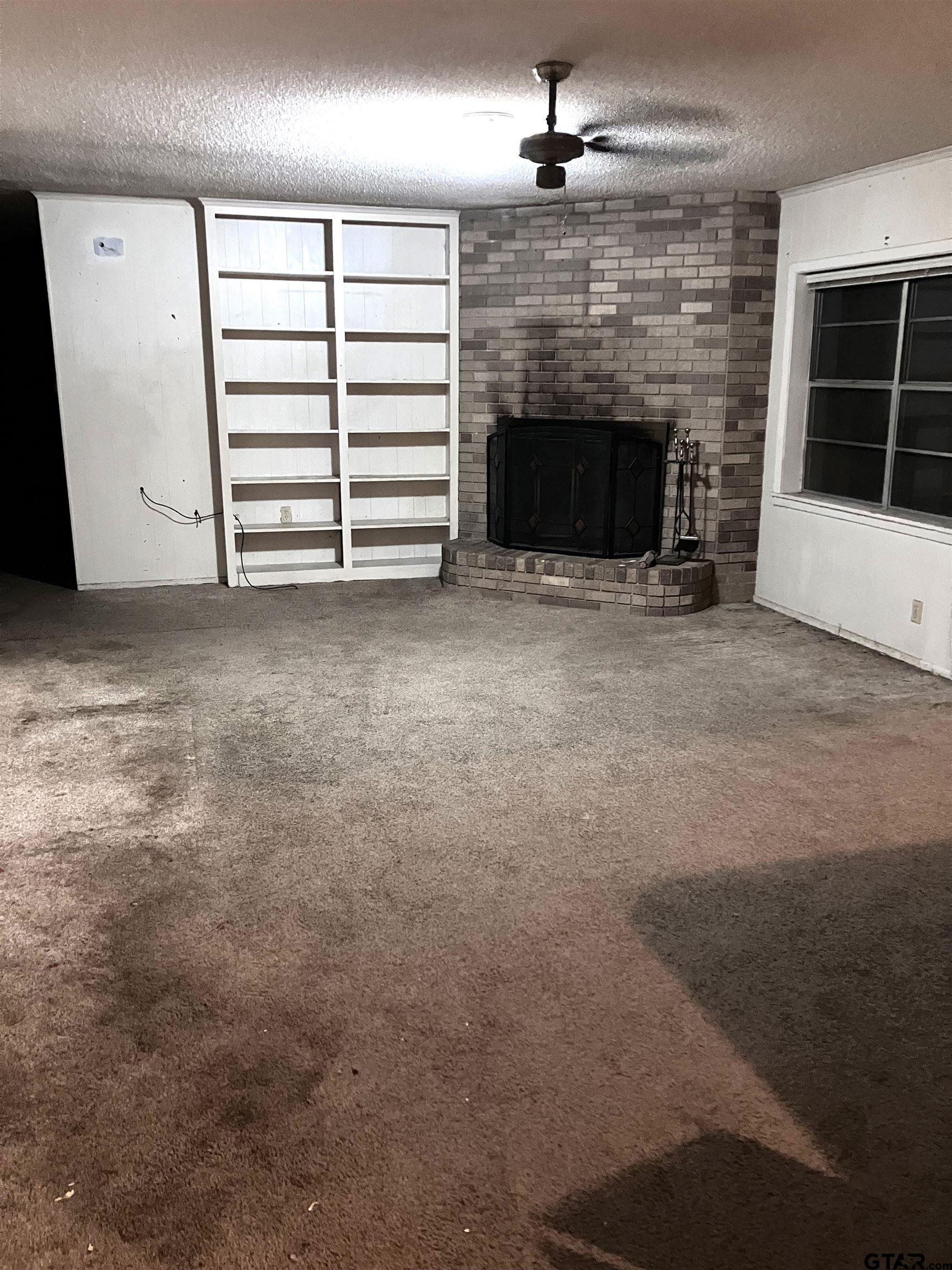 1507 W Duval St.