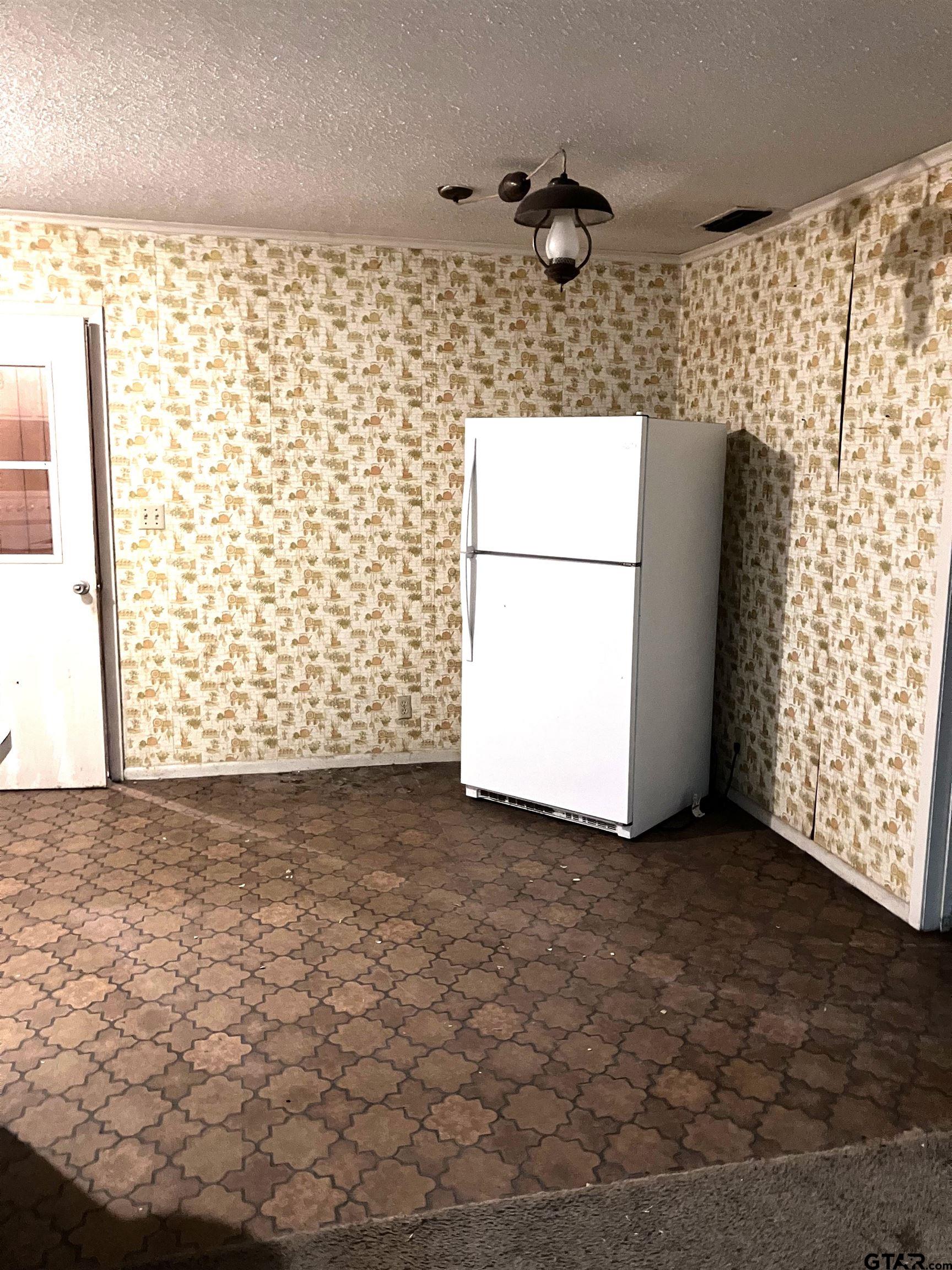 1507 W Duval St.