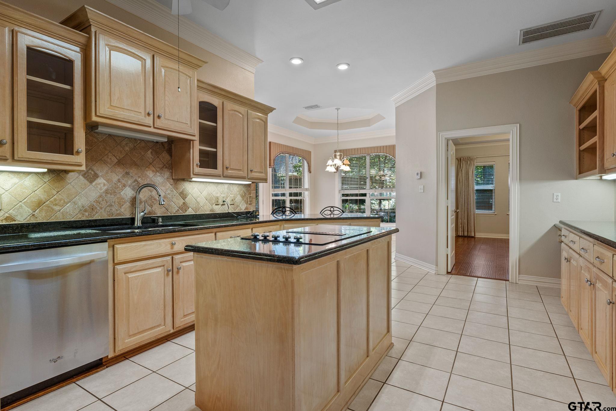 3618 Flagstone Dr.