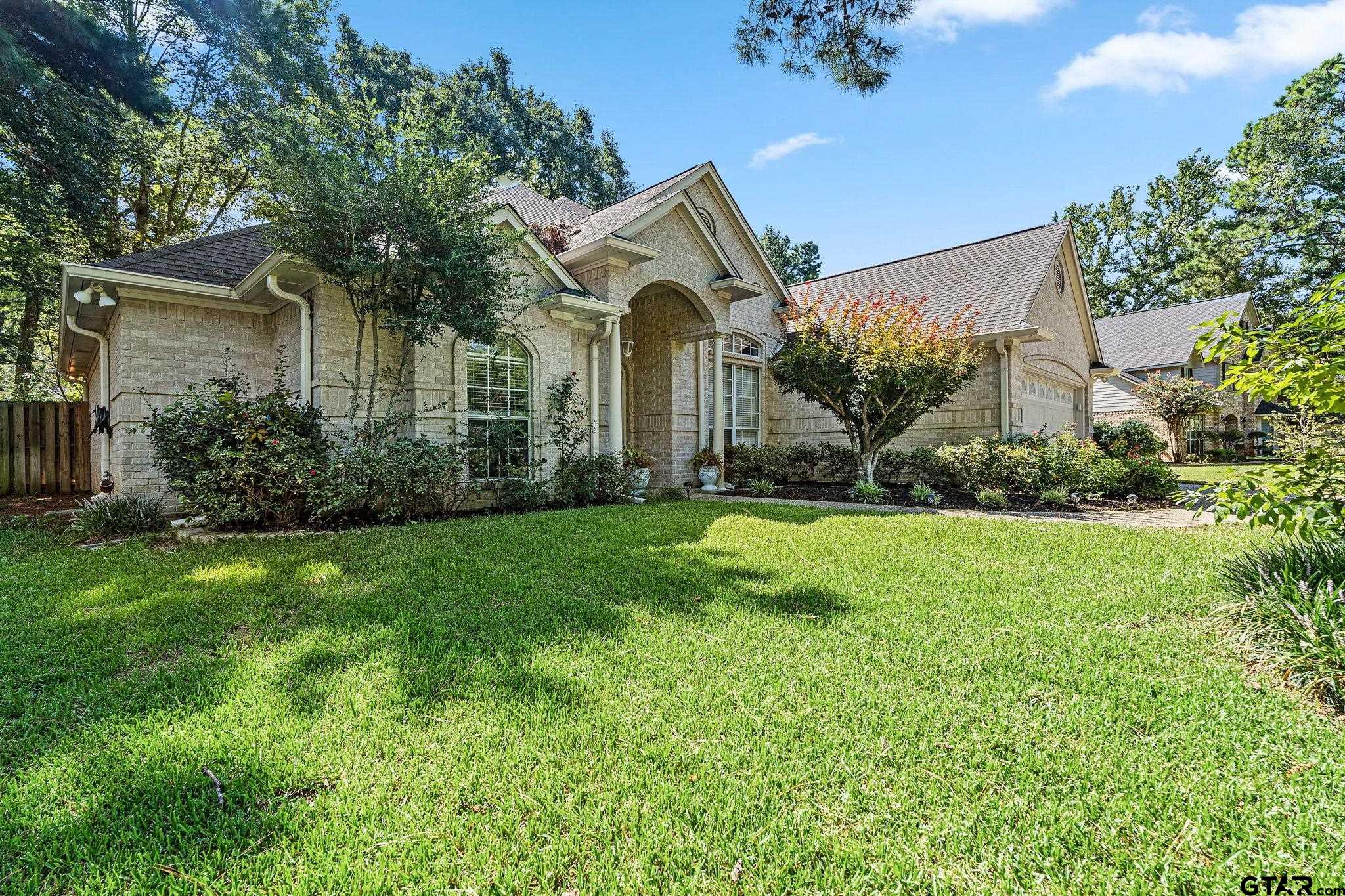 3618 Flagstone Dr.