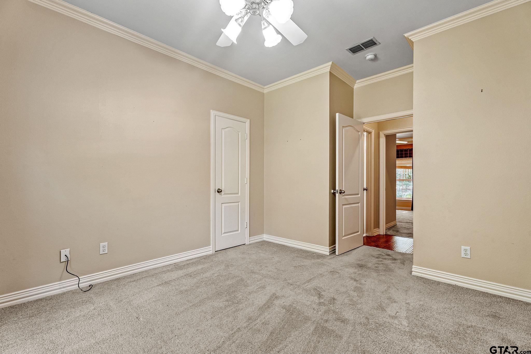3618 Flagstone Dr.