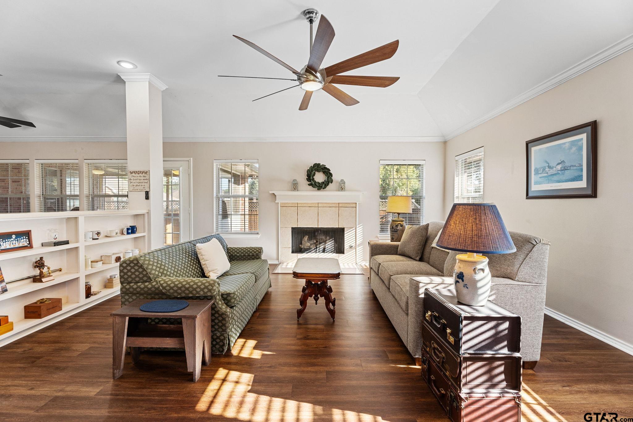 1901 Silver Cove