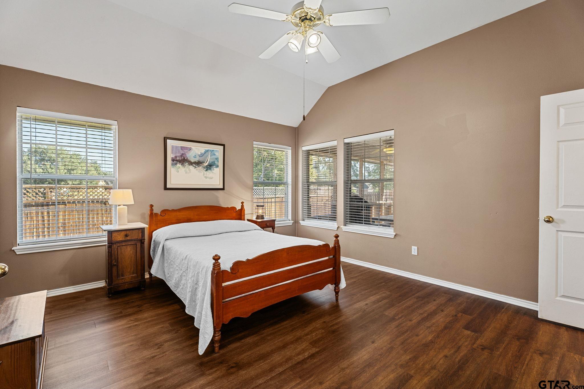1901 Silver Cove