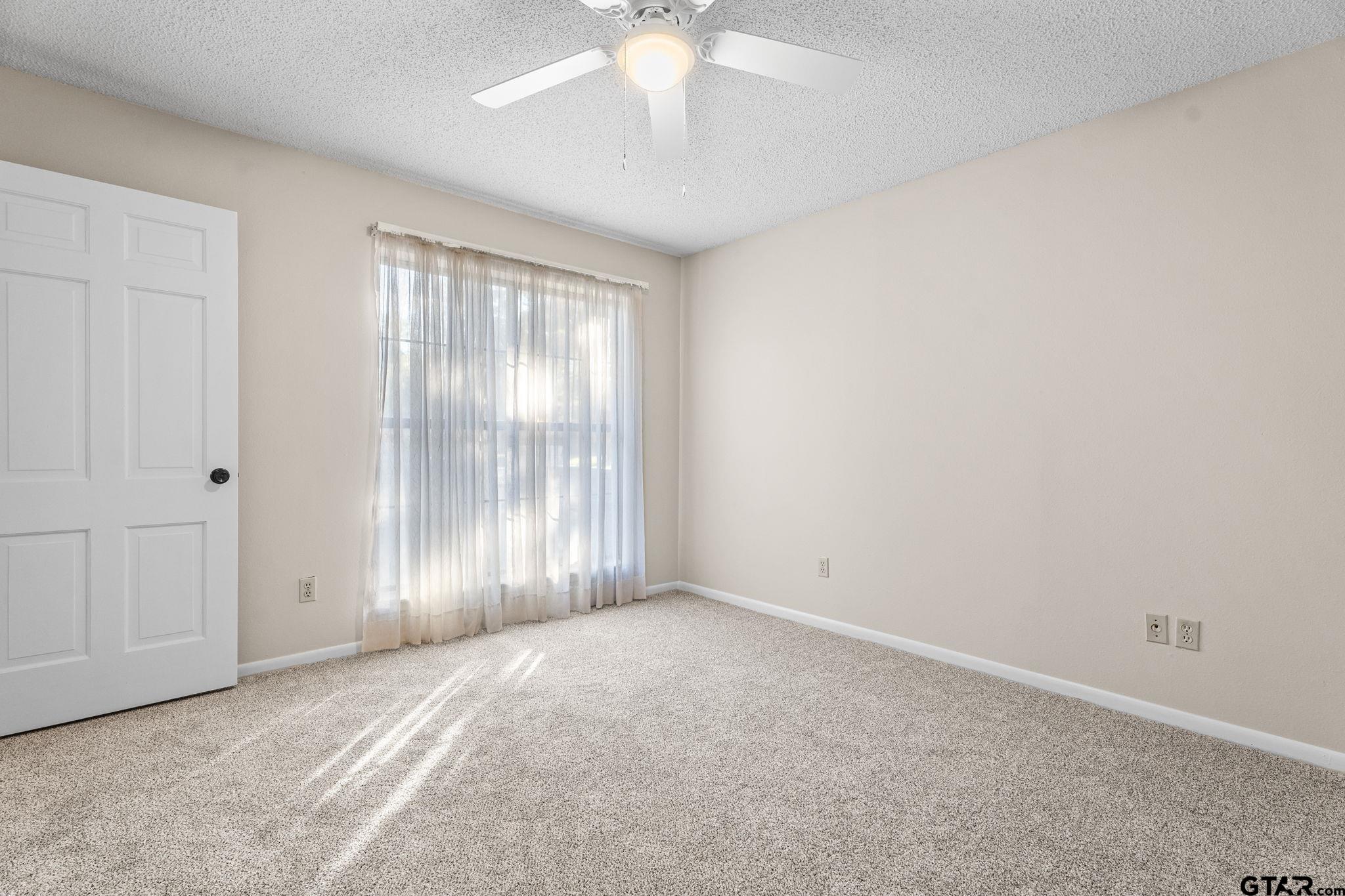 3918 Post Oak Rd.