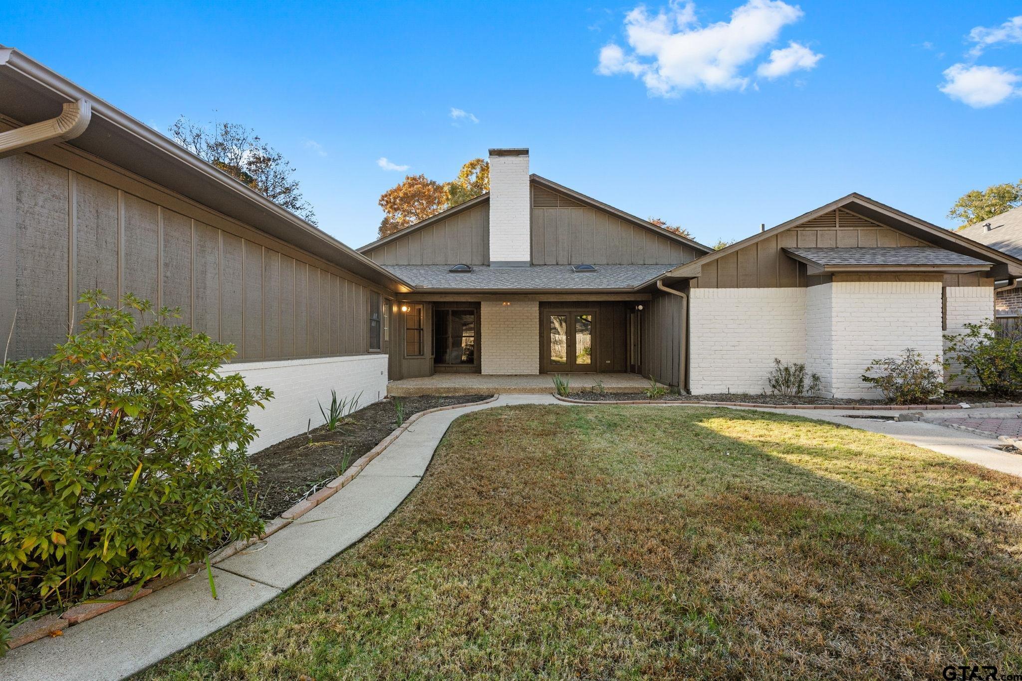3918 Post Oak Rd.