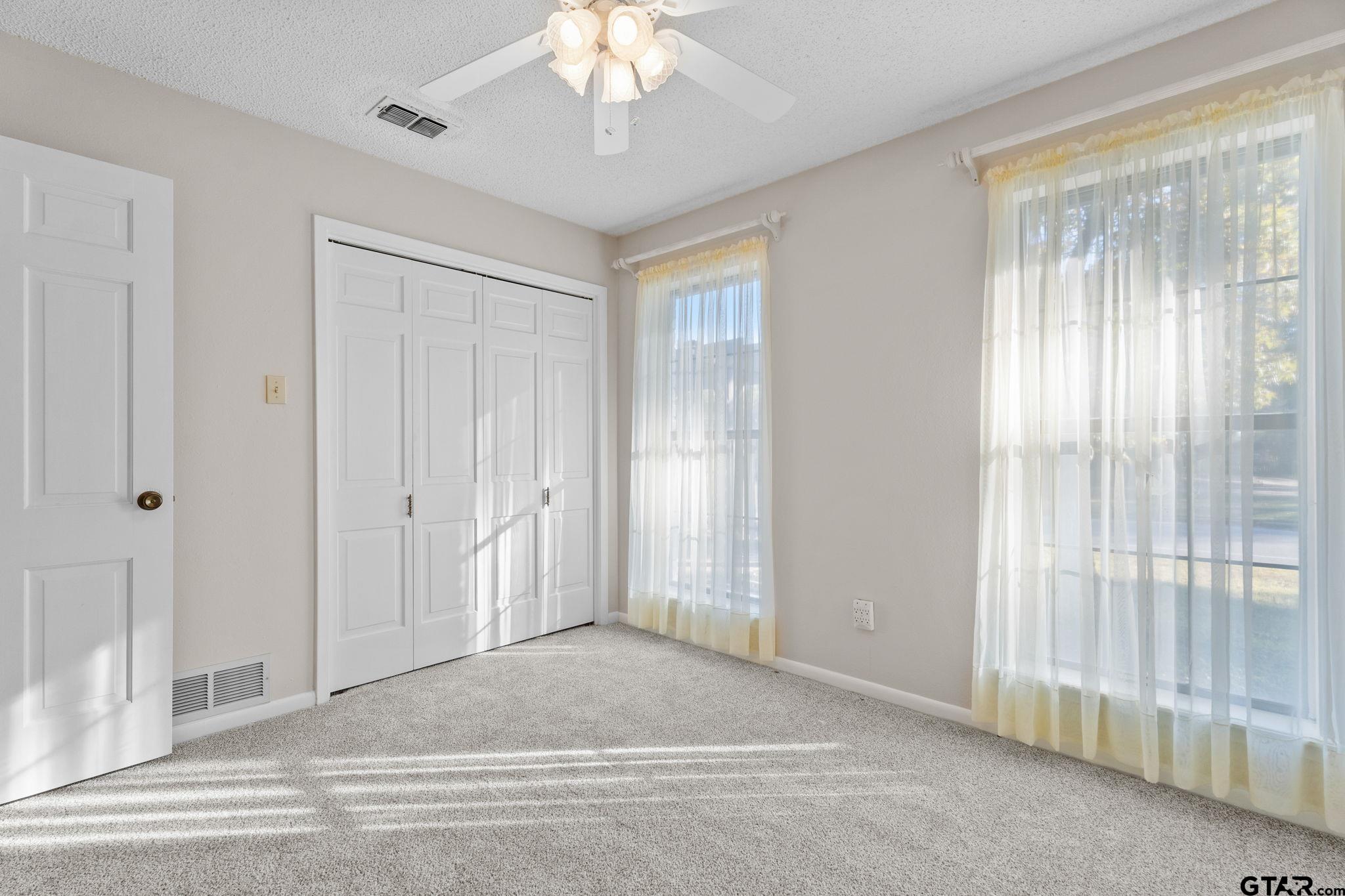 3918 Post Oak Rd.