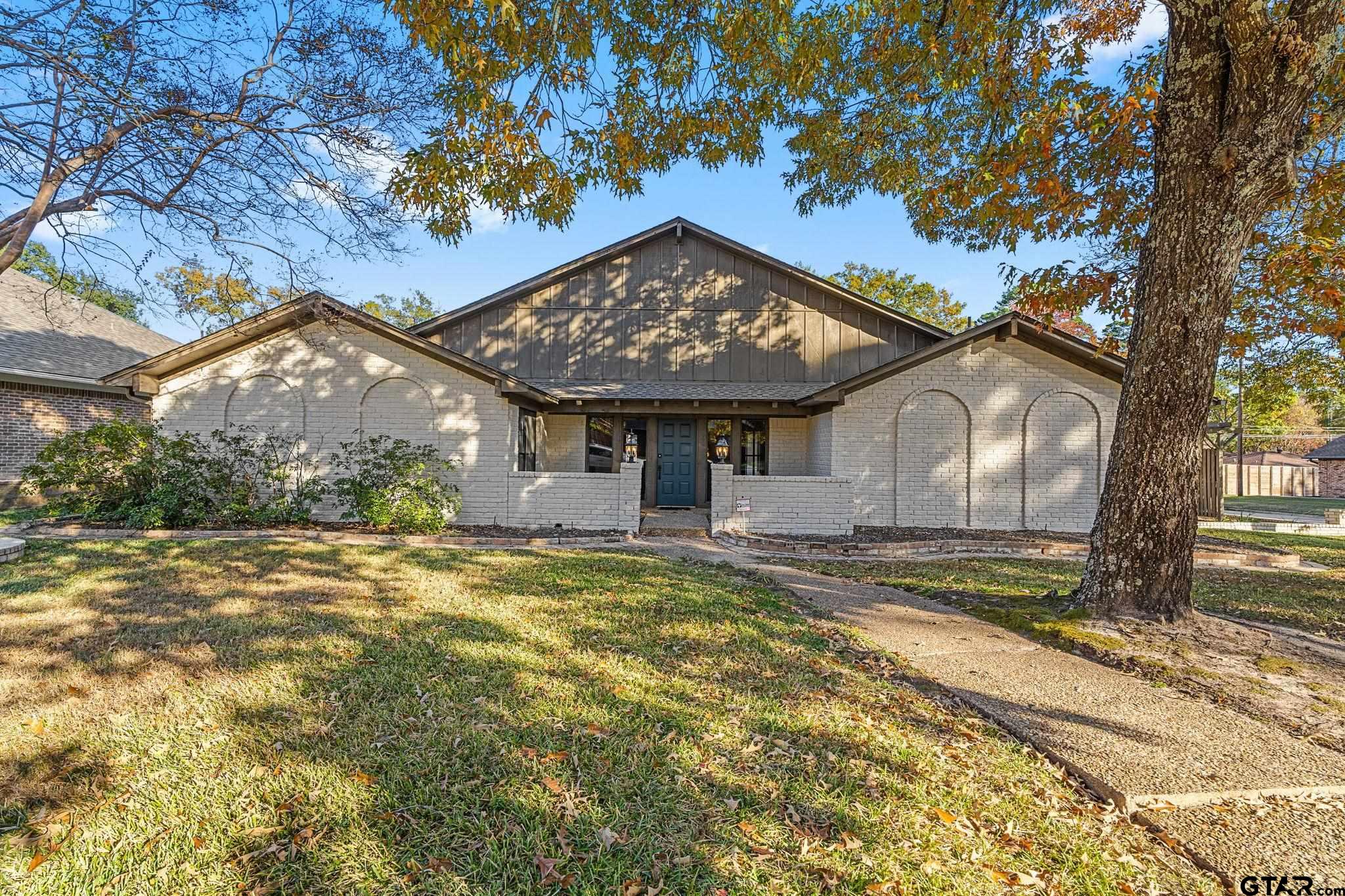 3918 Post Oak Rd.