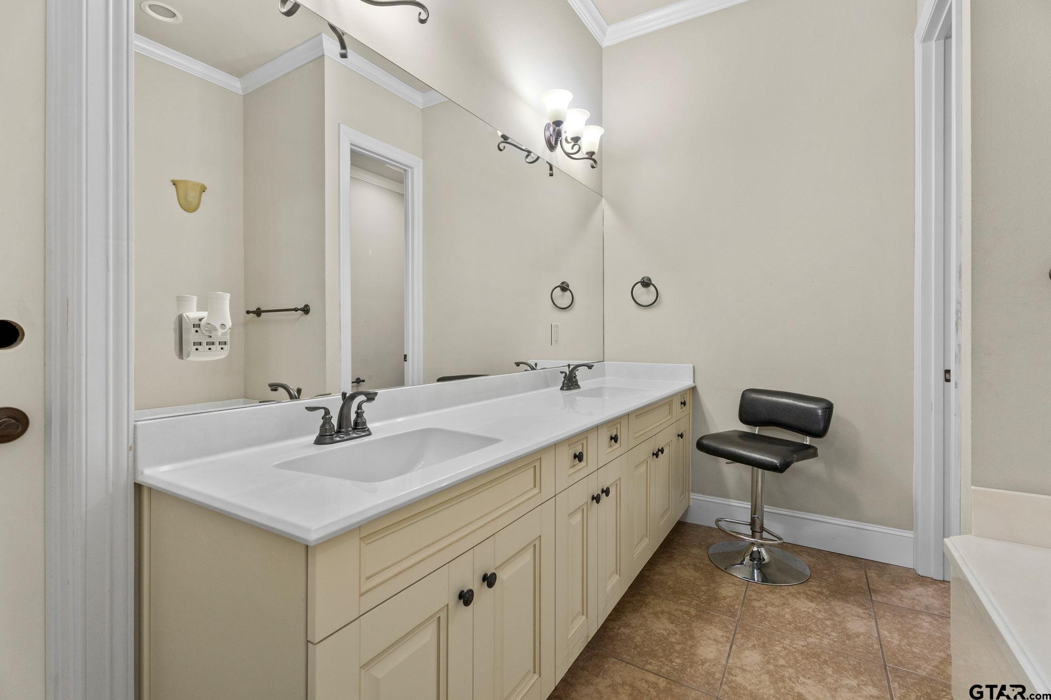 1857 Stonecrest Boulevard #1302