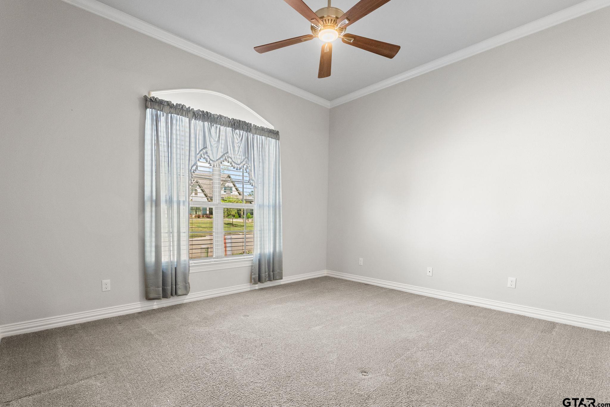 745 Esperanza PL