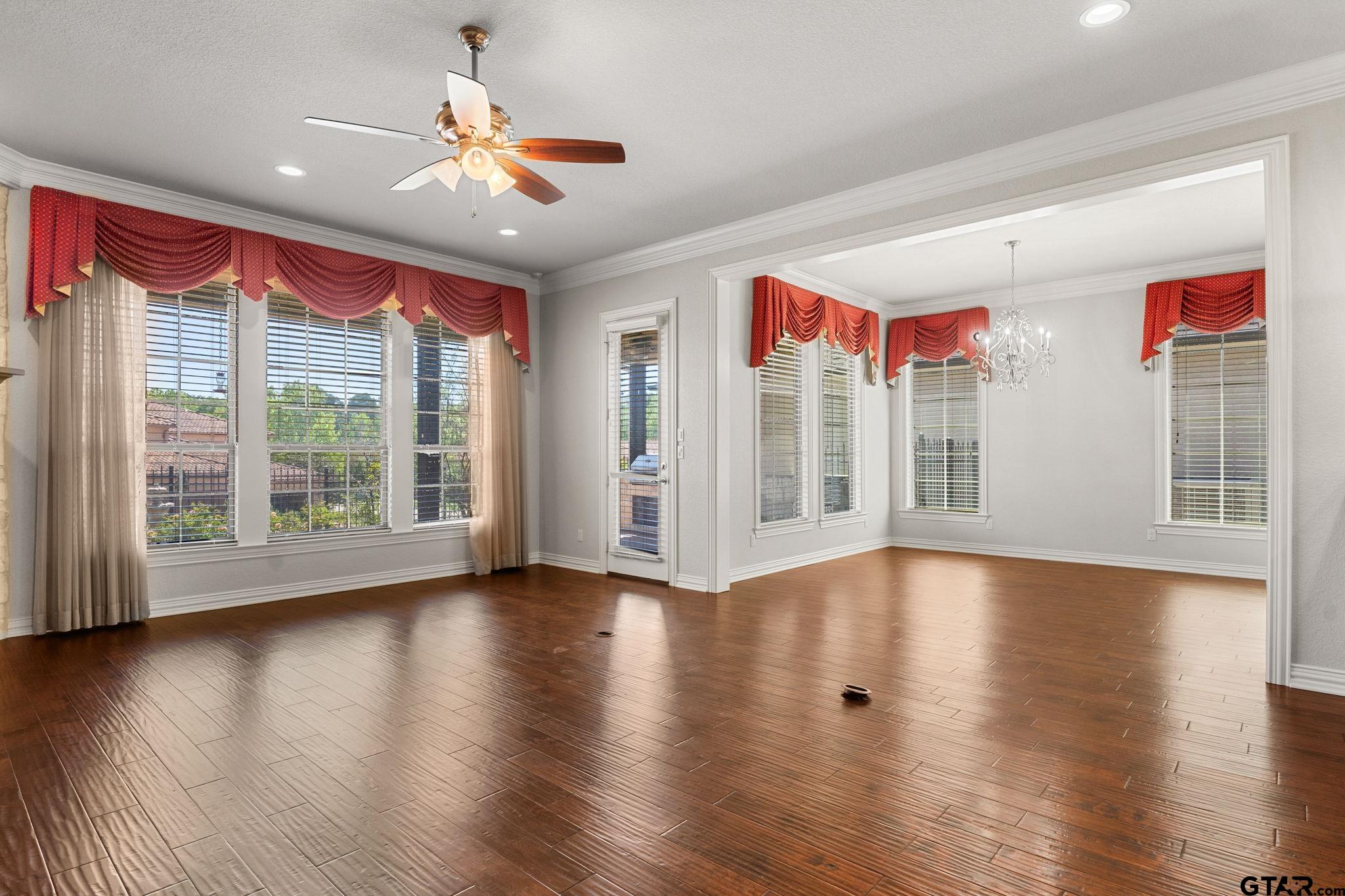 745 Esperanza PL