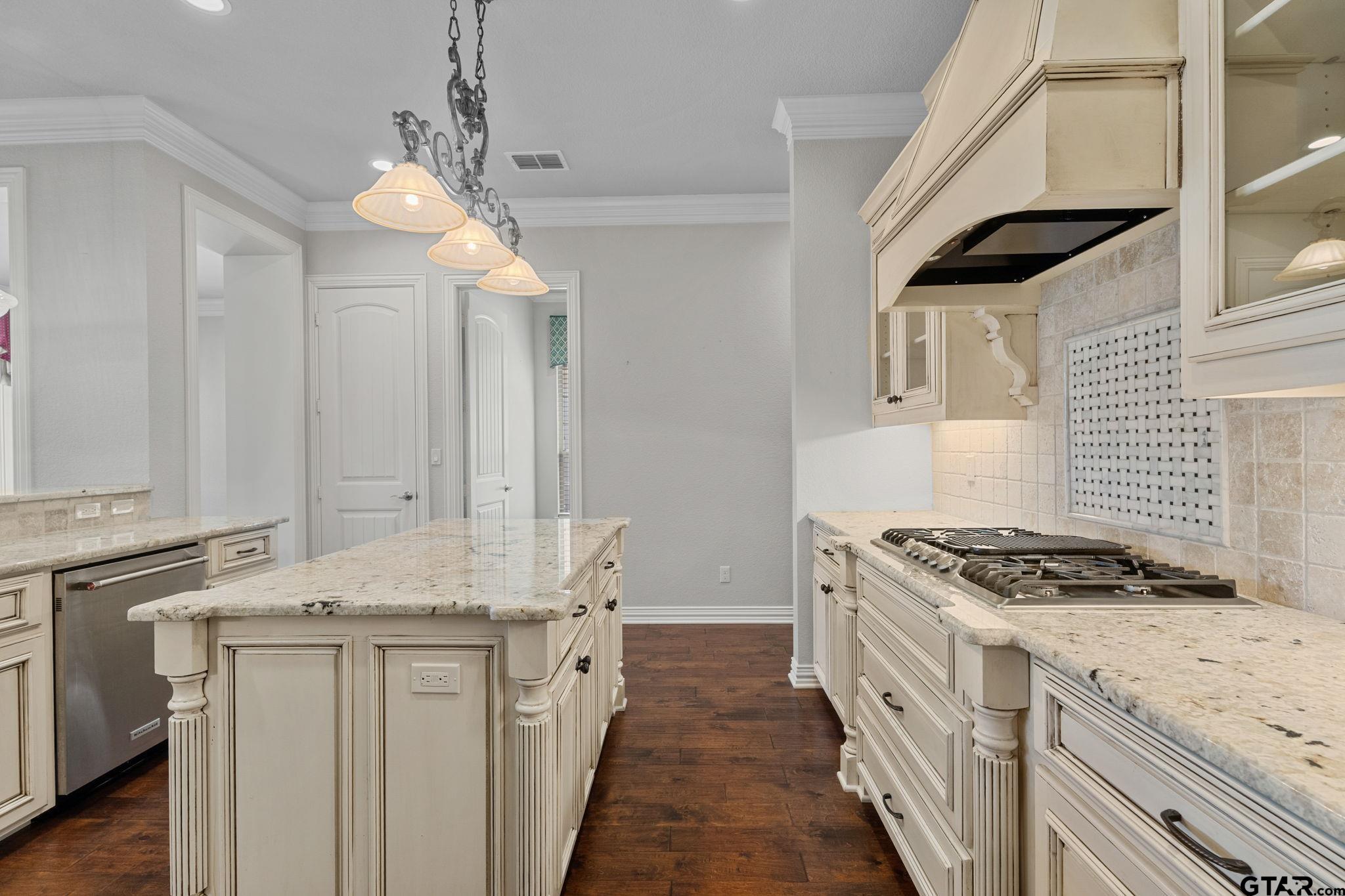 745 Esperanza PL
