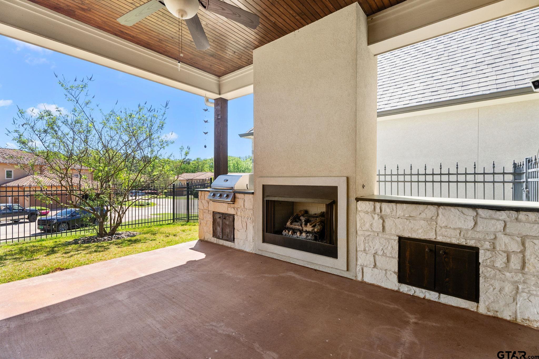 745 Esperanza PL