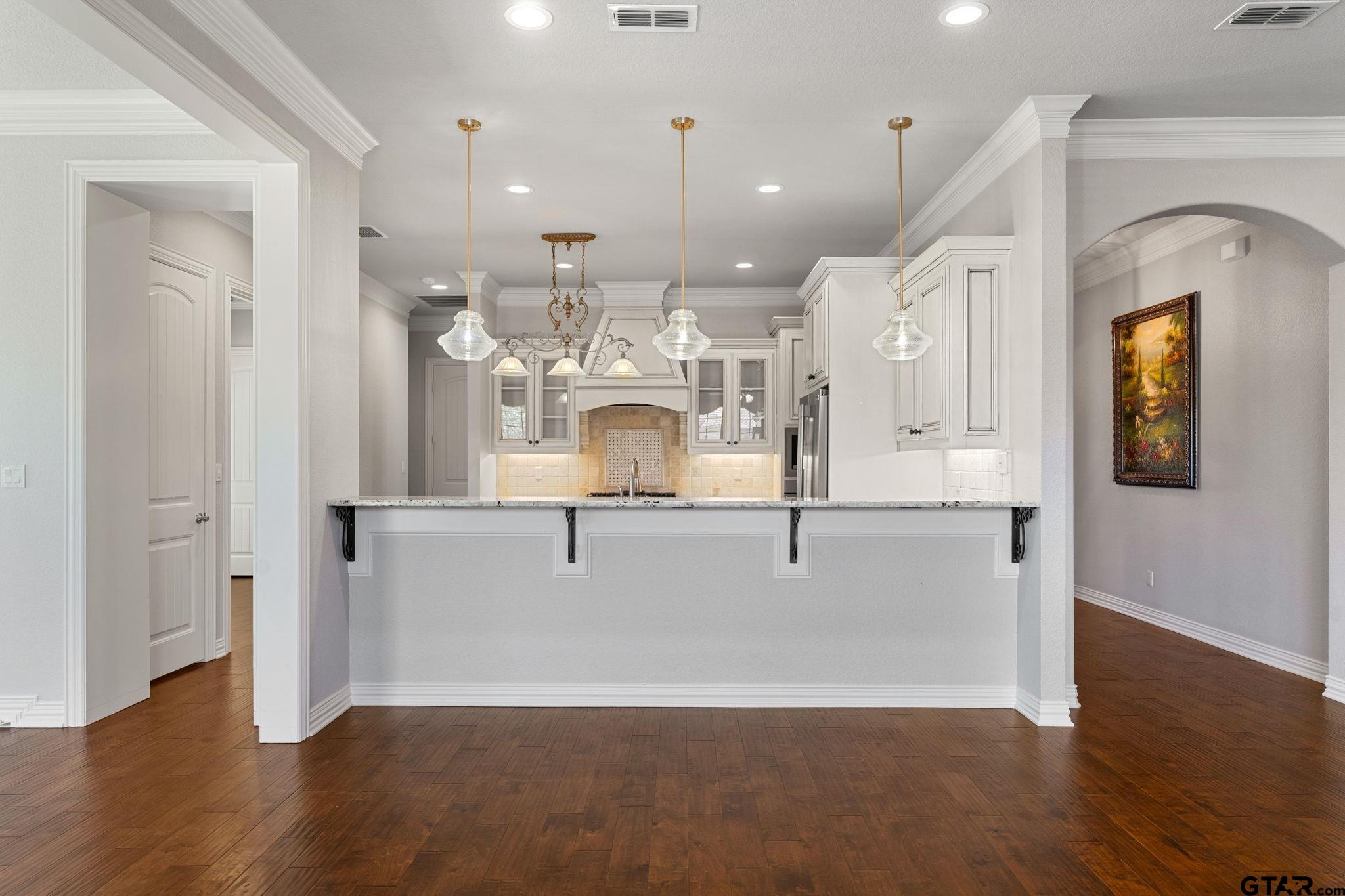 745 Esperanza PL
