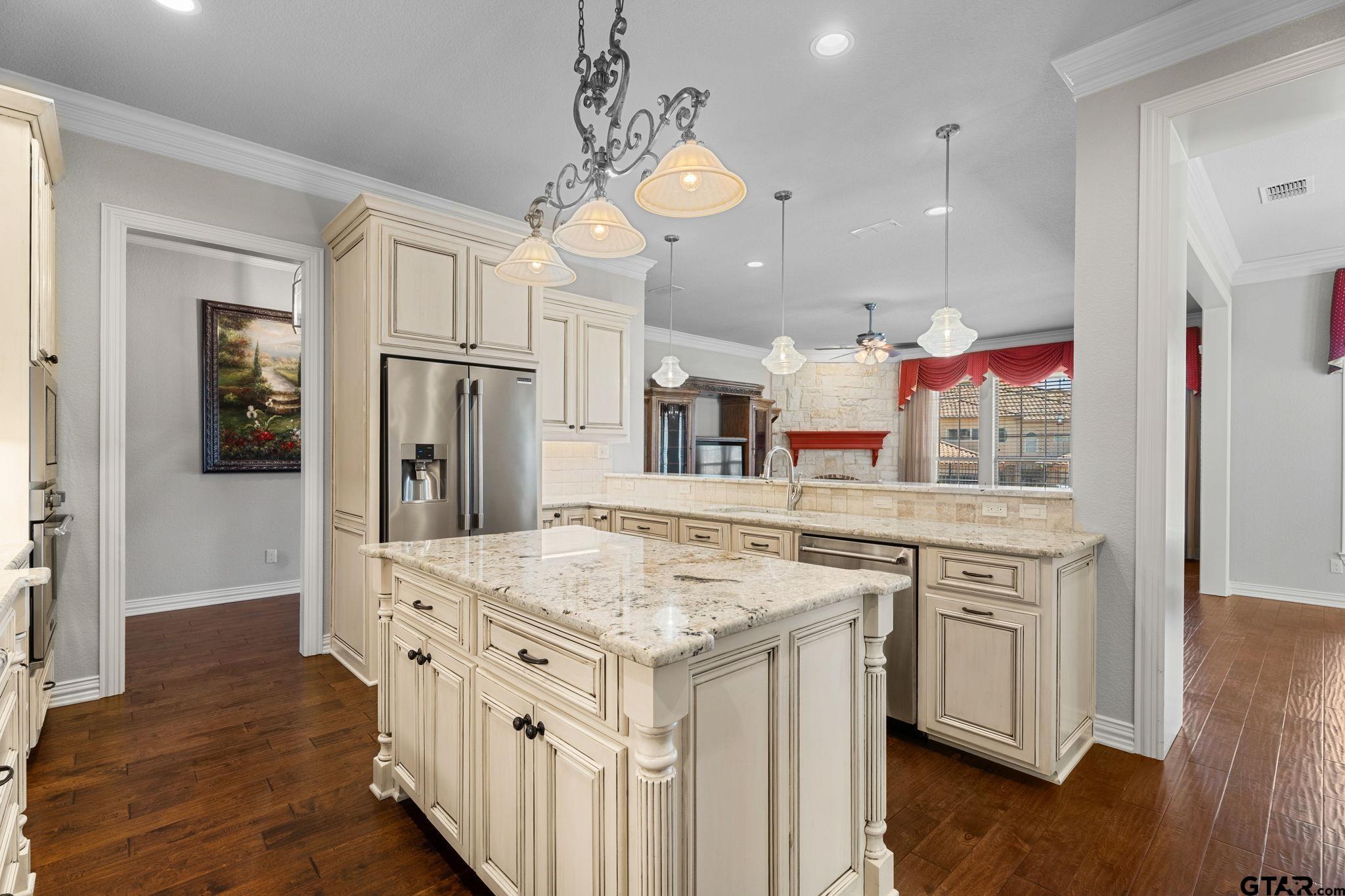 745 Esperanza PL