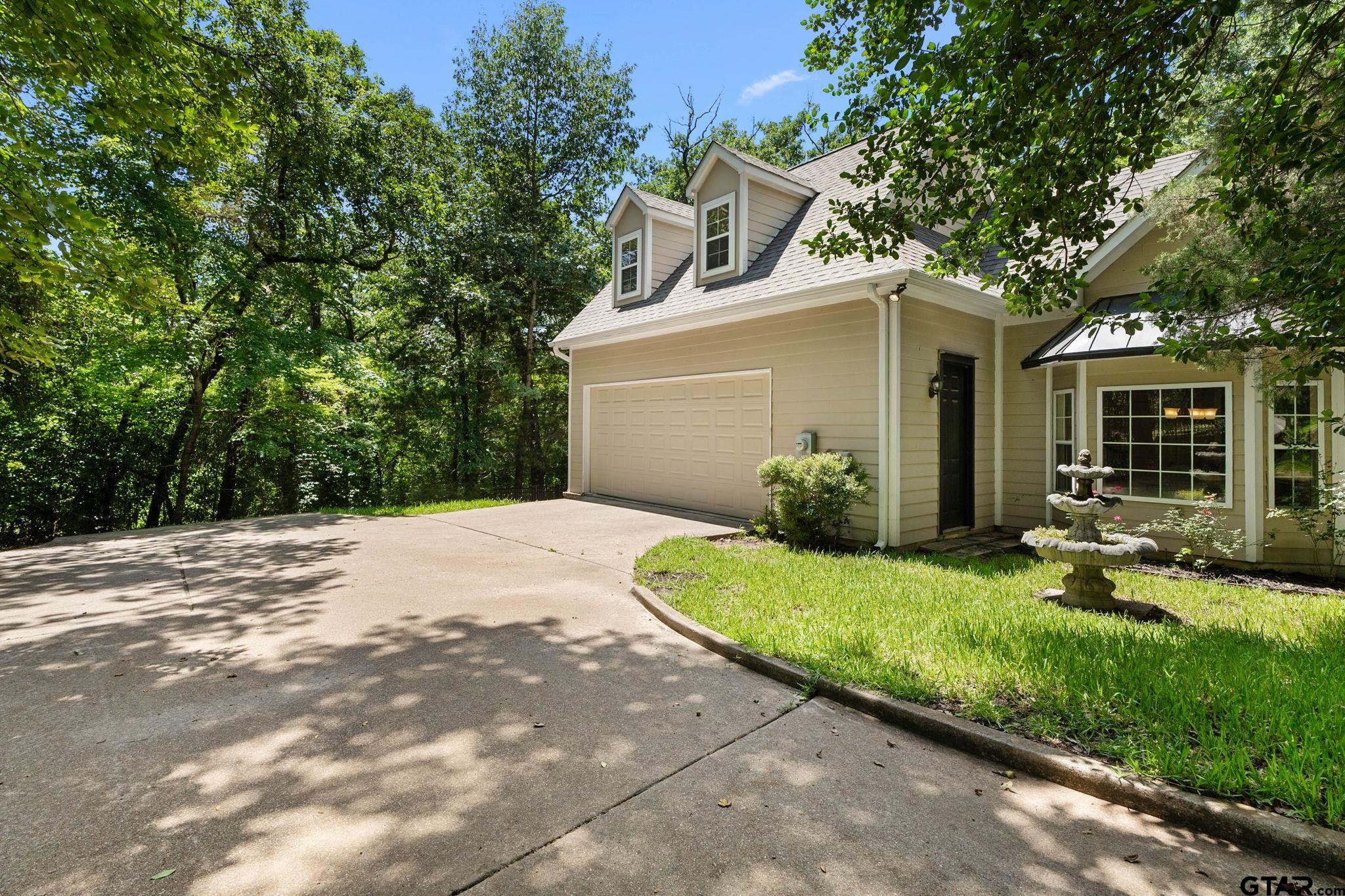 3631 River Oaks Court