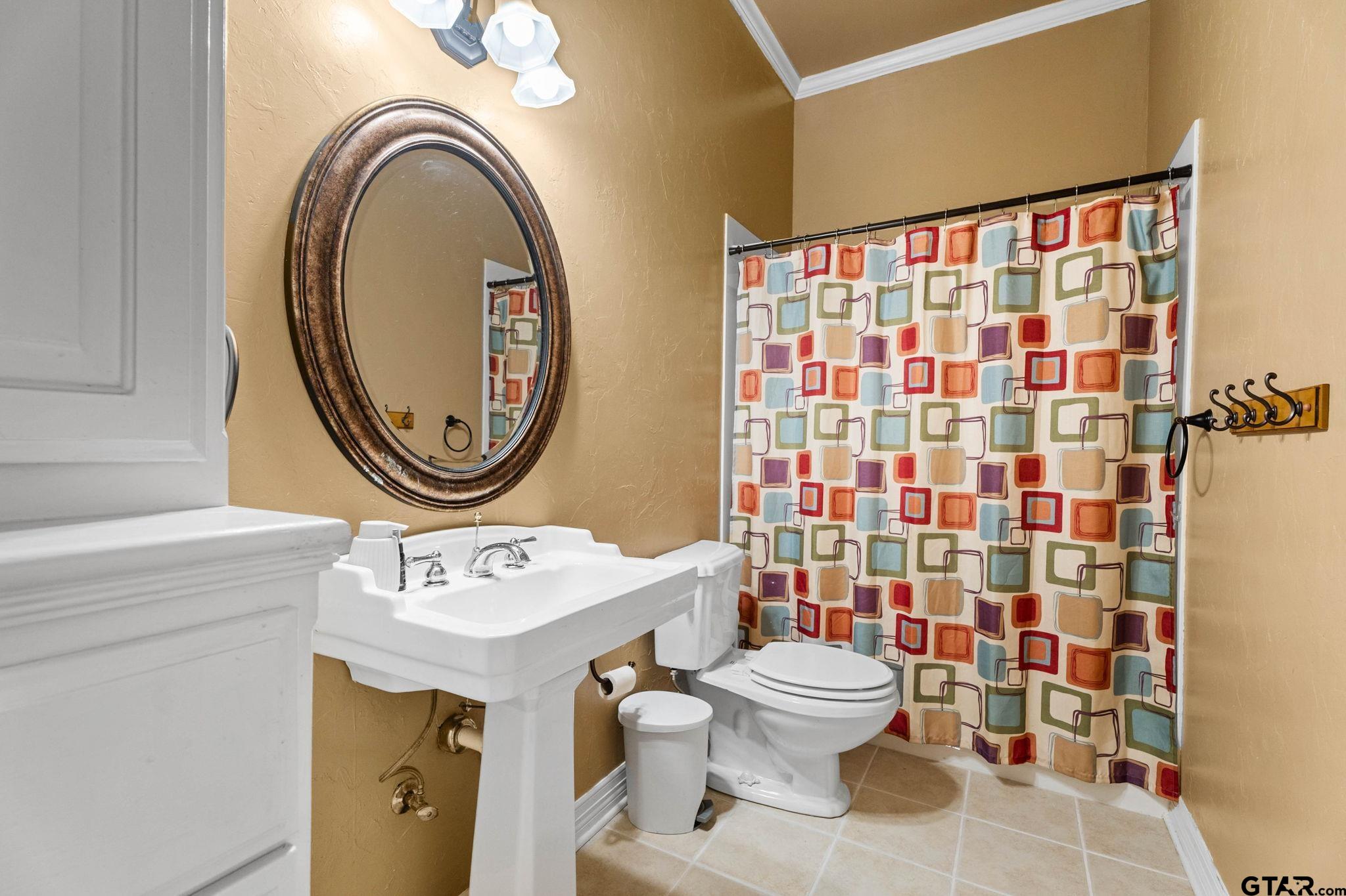 3631 River Oaks Court