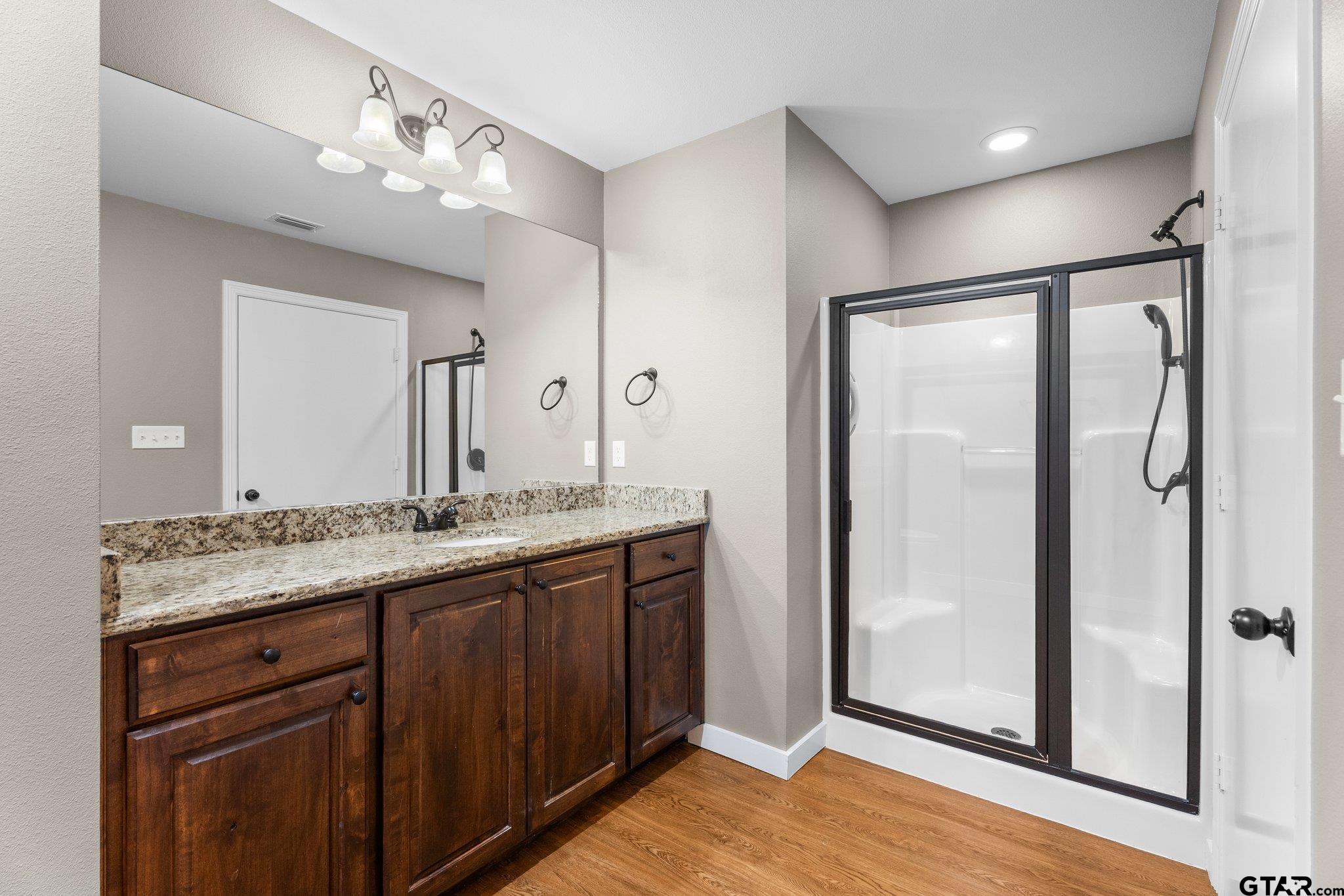 5062 Shiloh Village Dr