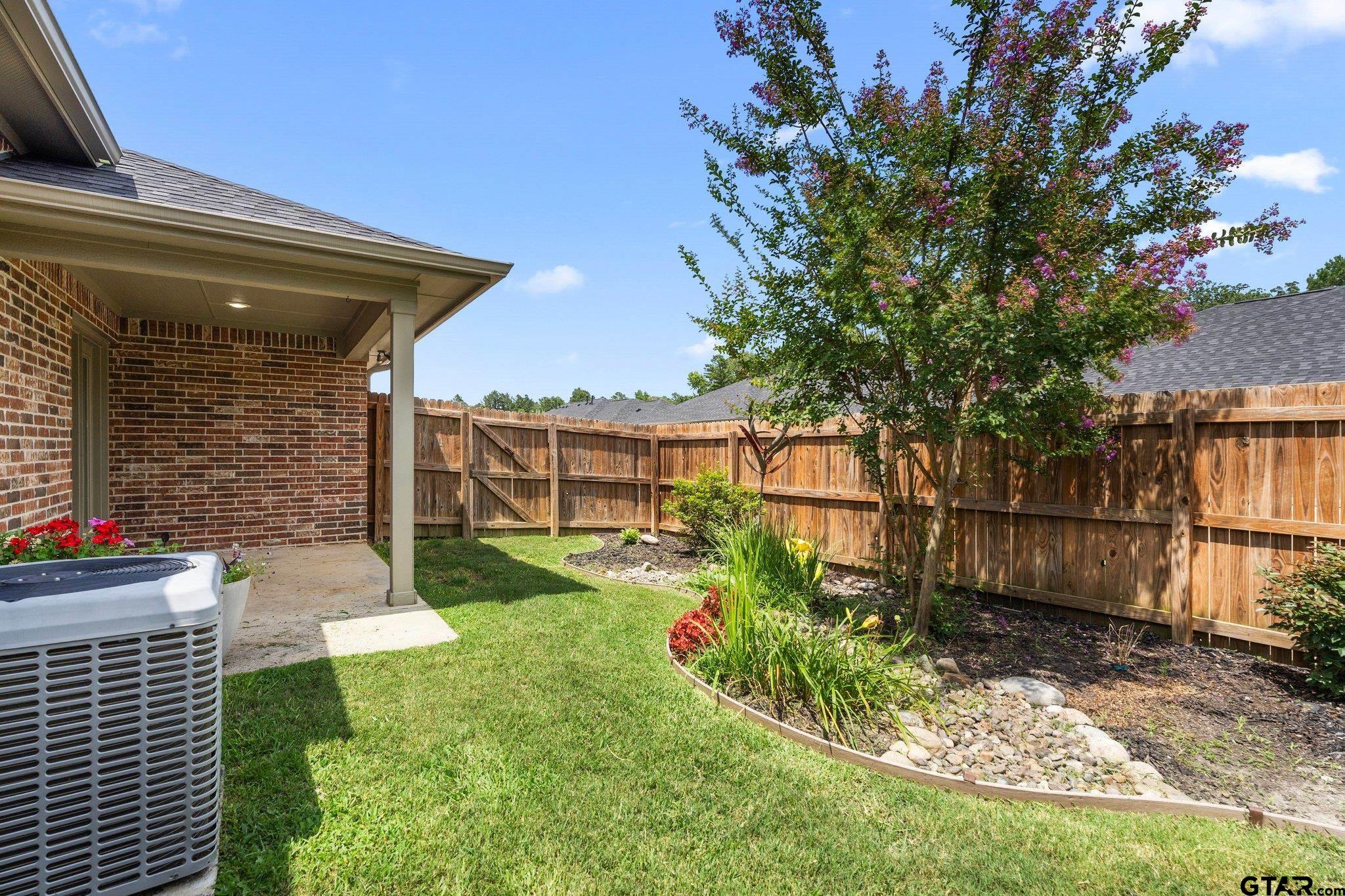 5062 Shiloh Village Dr