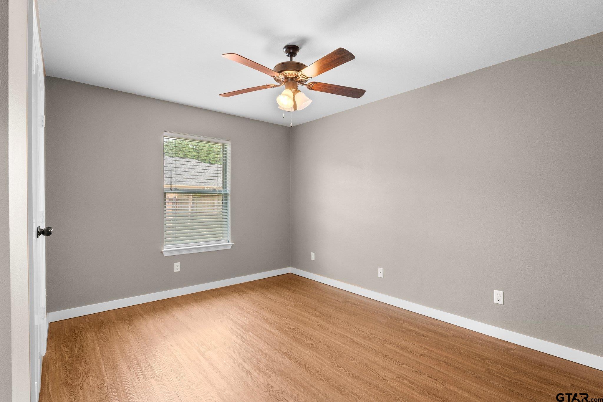 5062 Shiloh Village Dr