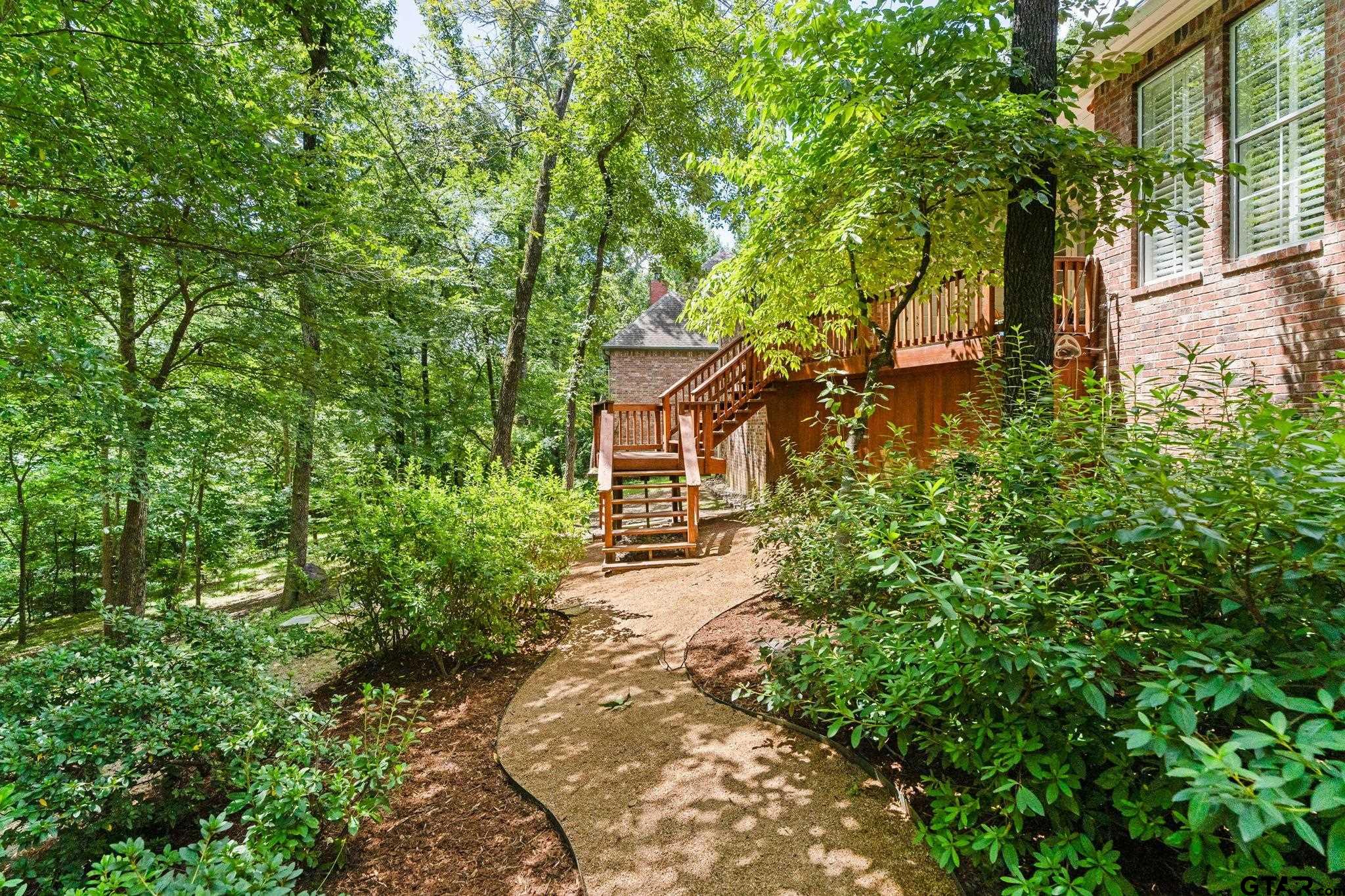 3634 Rock Creek Dr