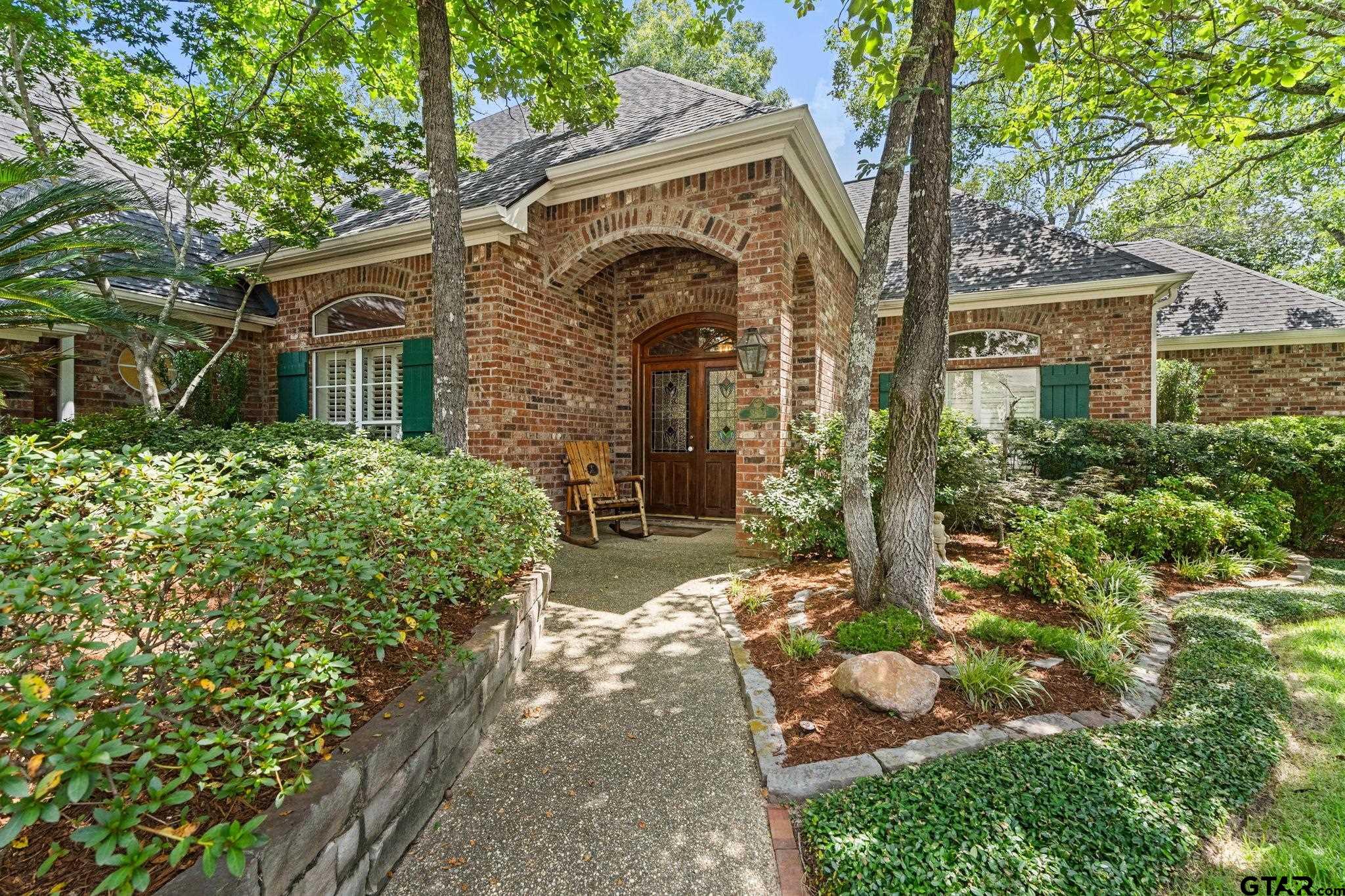 3634 Rock Creek Dr