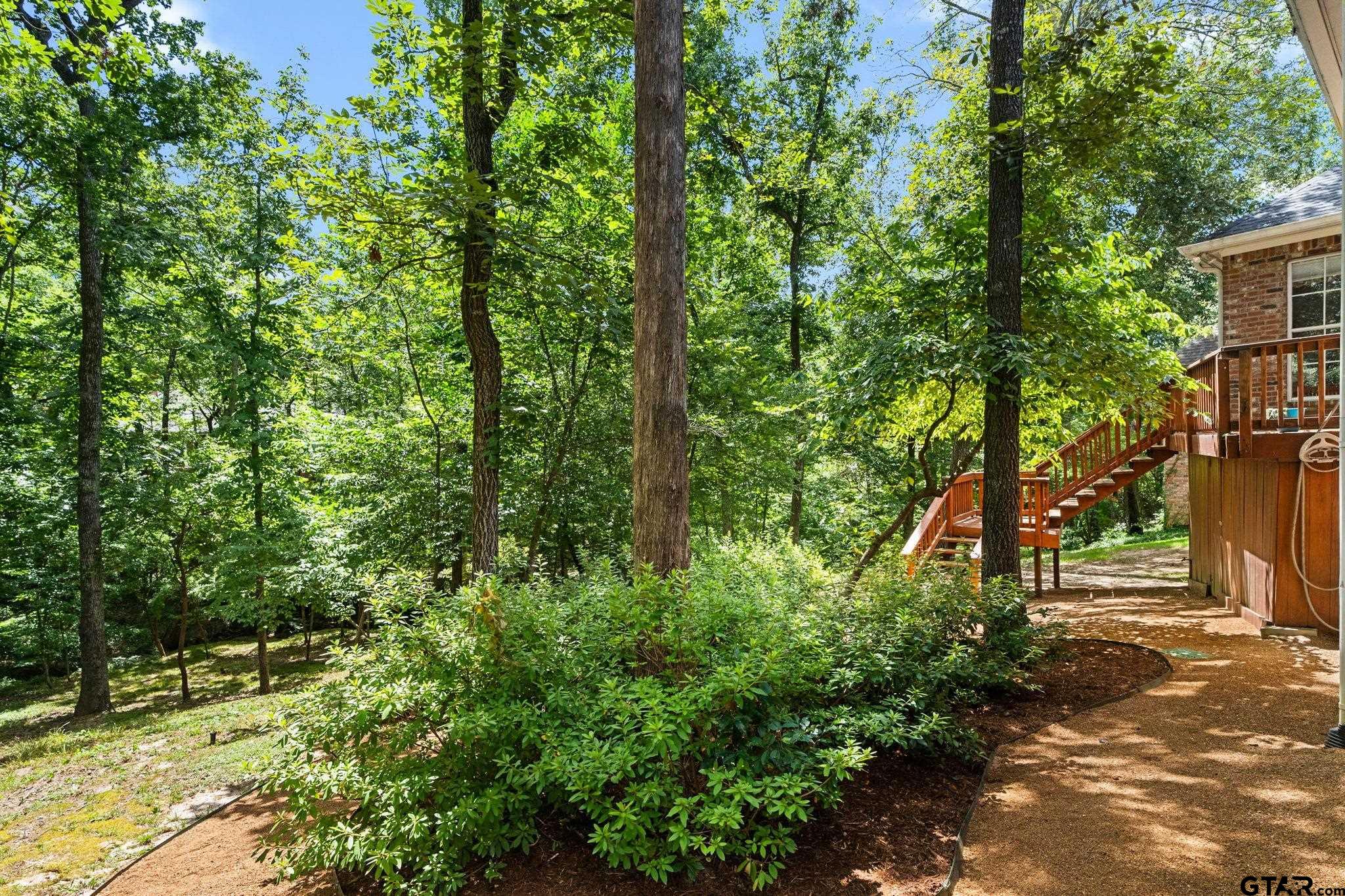 3634 Rock Creek Dr