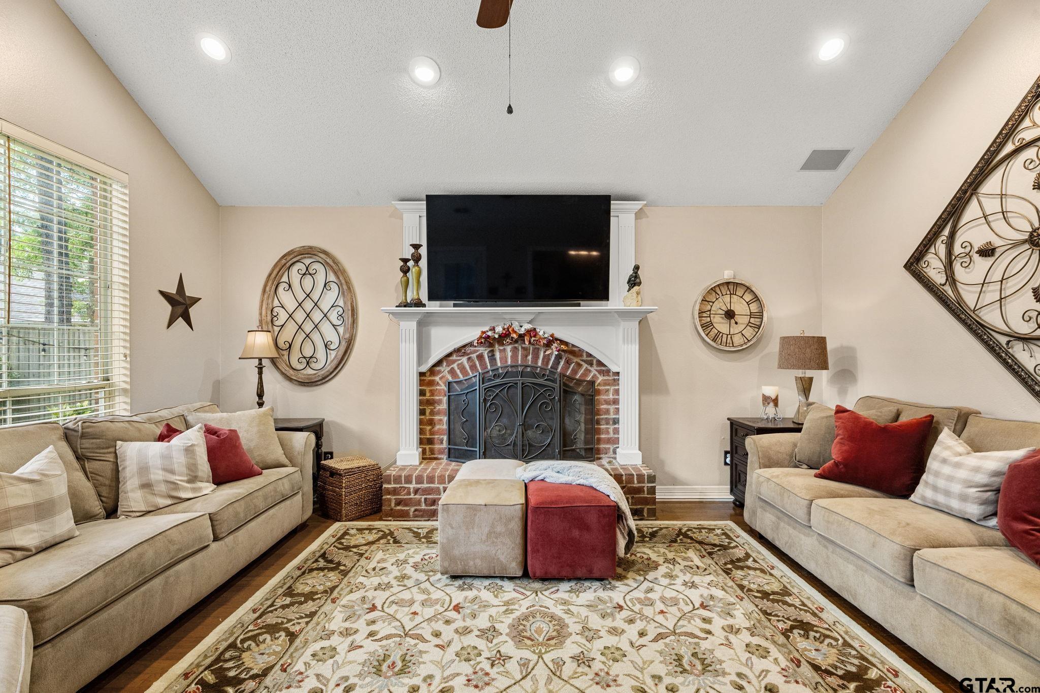 3309 Big Oak Dr.