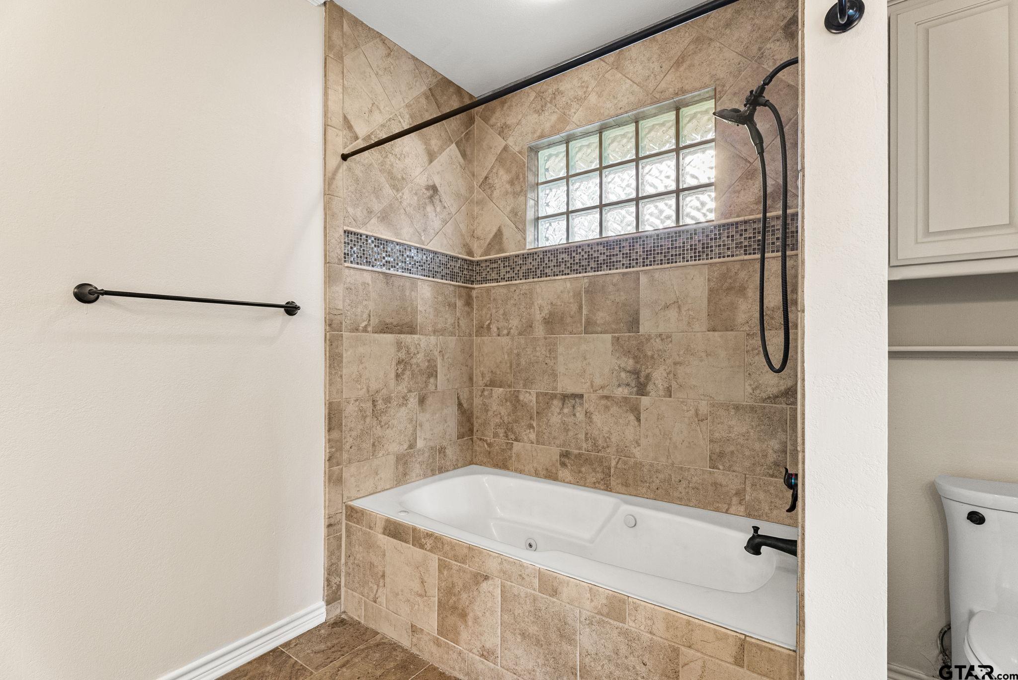 3312 Storey Lake Dr.