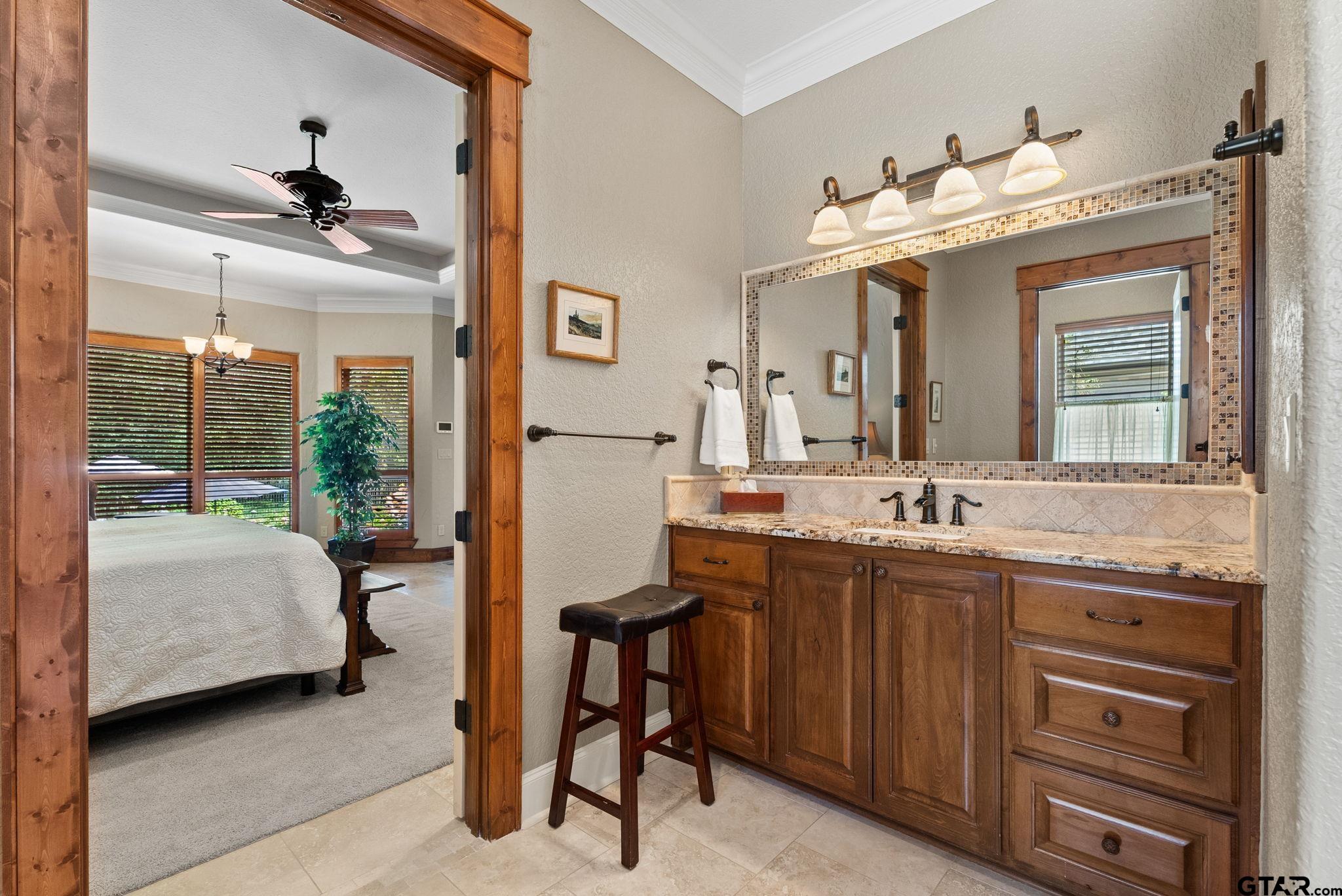 4380 Lazy Creek Dr.