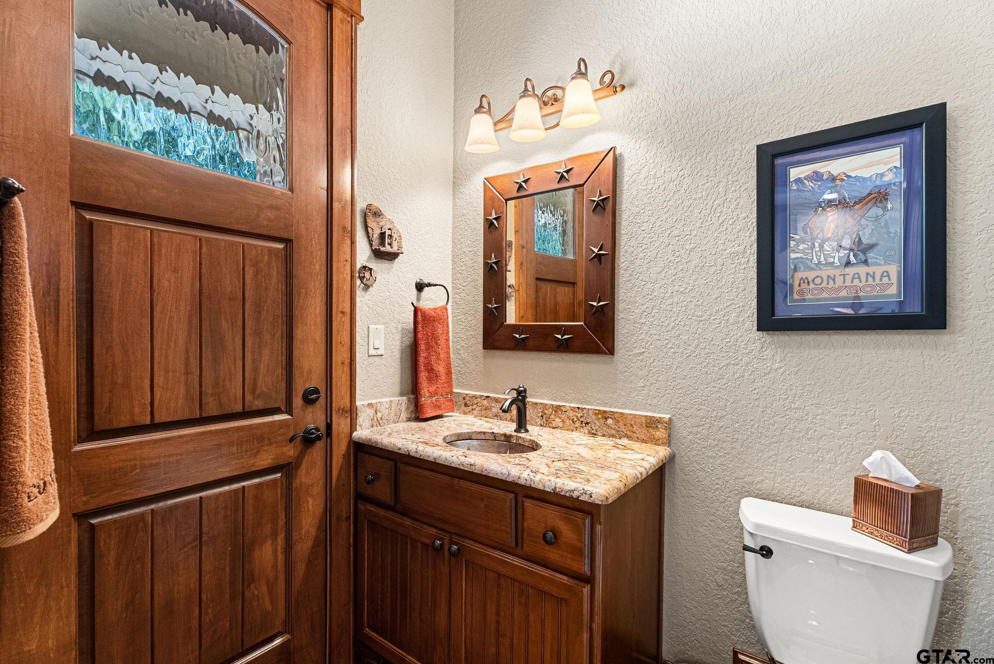 4380 Lazy Creek Dr.