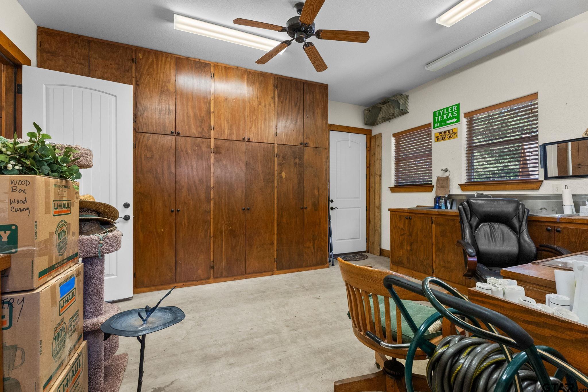 4380 Lazy Creek Dr.