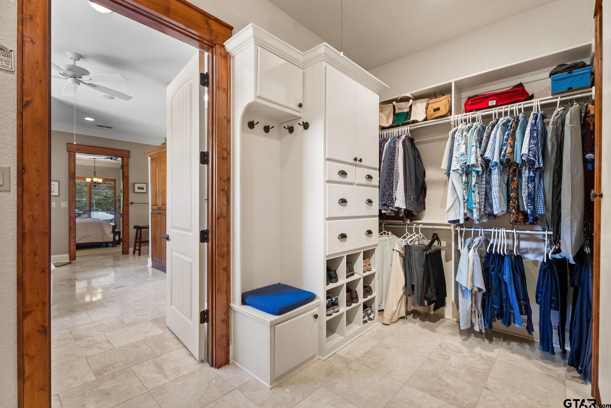 4380 Lazy Creek Dr.